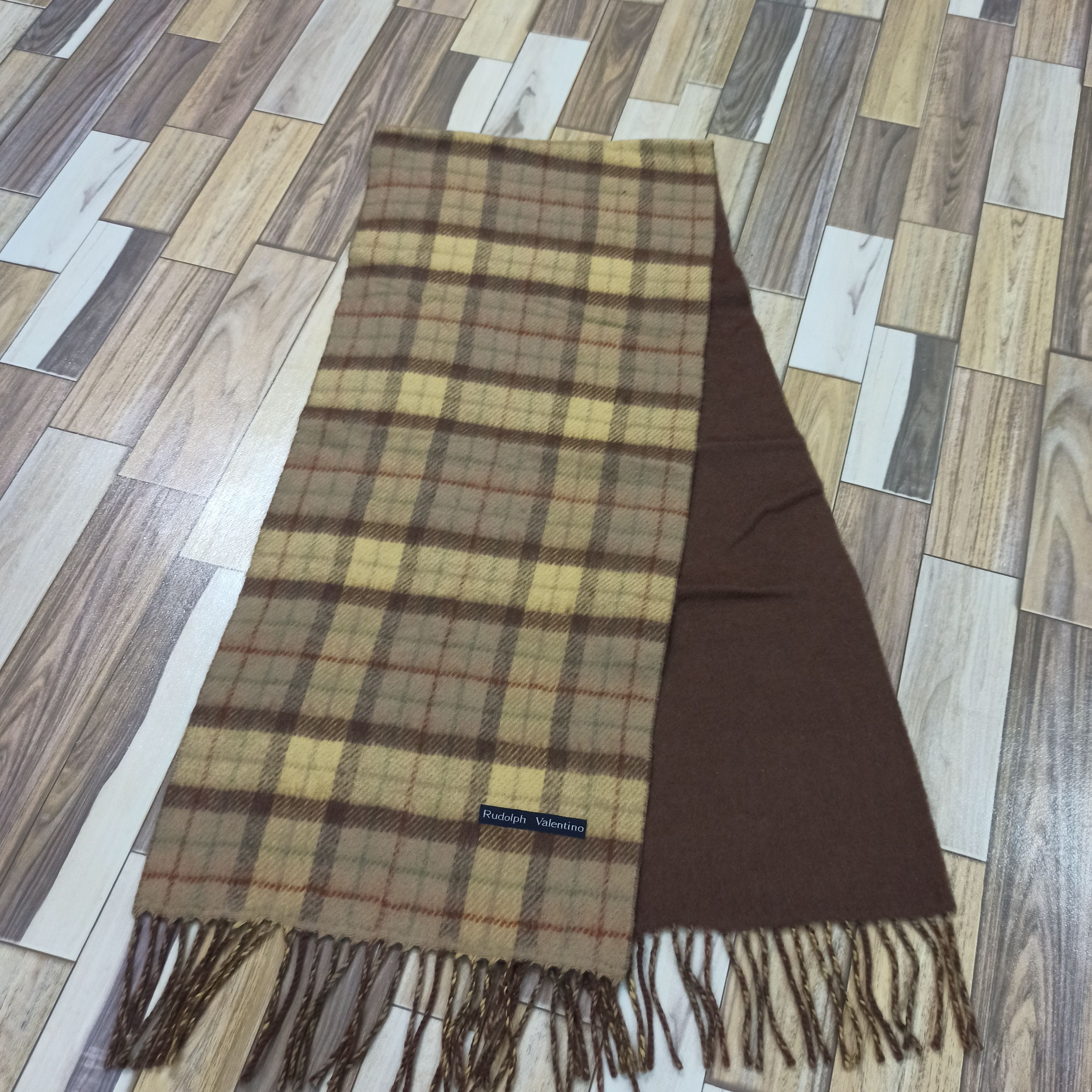 Designer × Valentino 🔥STEALS🔥 Rudolph Valentino Muffler Scarf Size ONE SIZE - 5 Thumbnail
