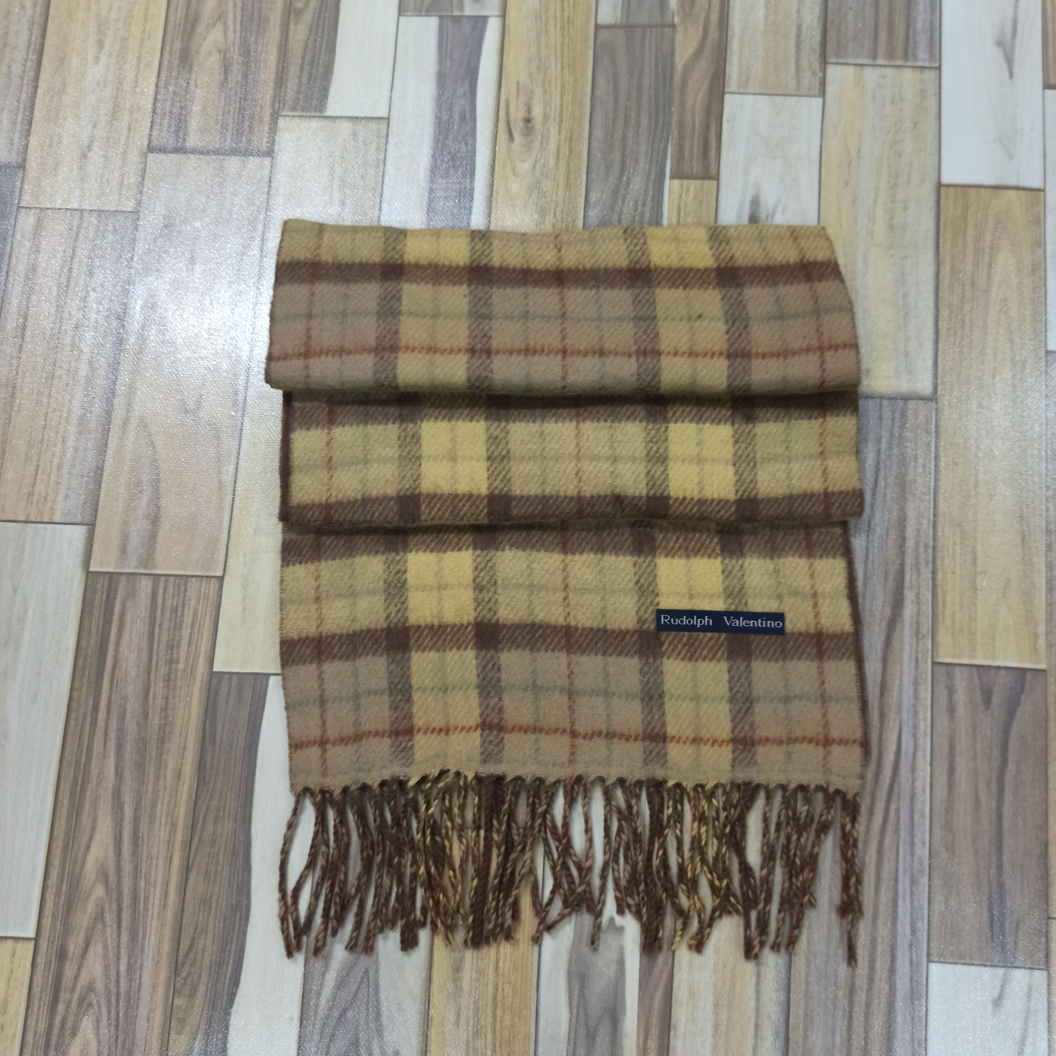 Designer × Valentino 🔥STEALS🔥 Rudolph Valentino Muffler Scarf Size ONE SIZE - 4 Thumbnail