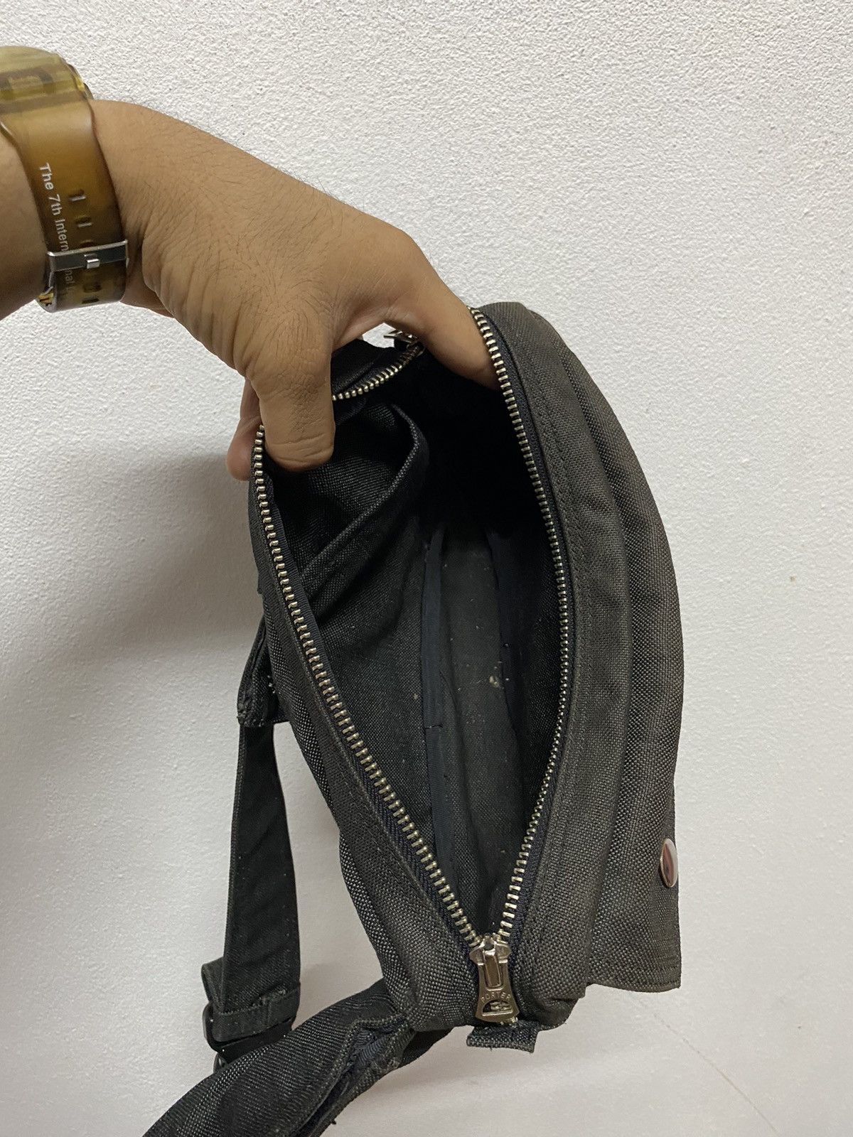 Japanese Brand × Porter SALE ‼️ YOSHIDA PORTER WAIST BAG BODY BAG SMOKY Size ONE SIZE - 9 Thumbnail