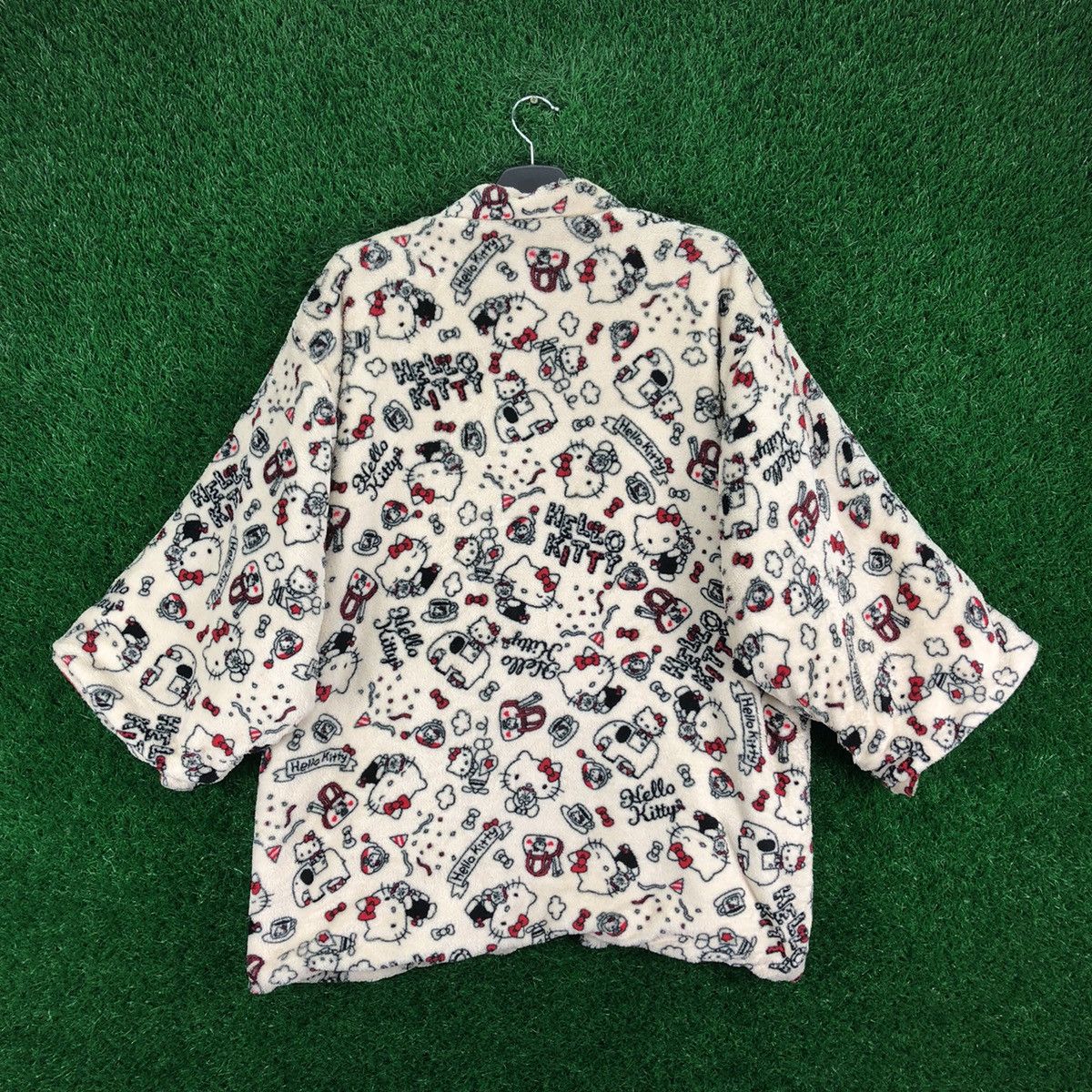 Cartoon Network Hello Kitty 40th Anniversary Fullprint Fleece Kimono Size US L / EU 52-54 / 3 - 4 Thumbnail