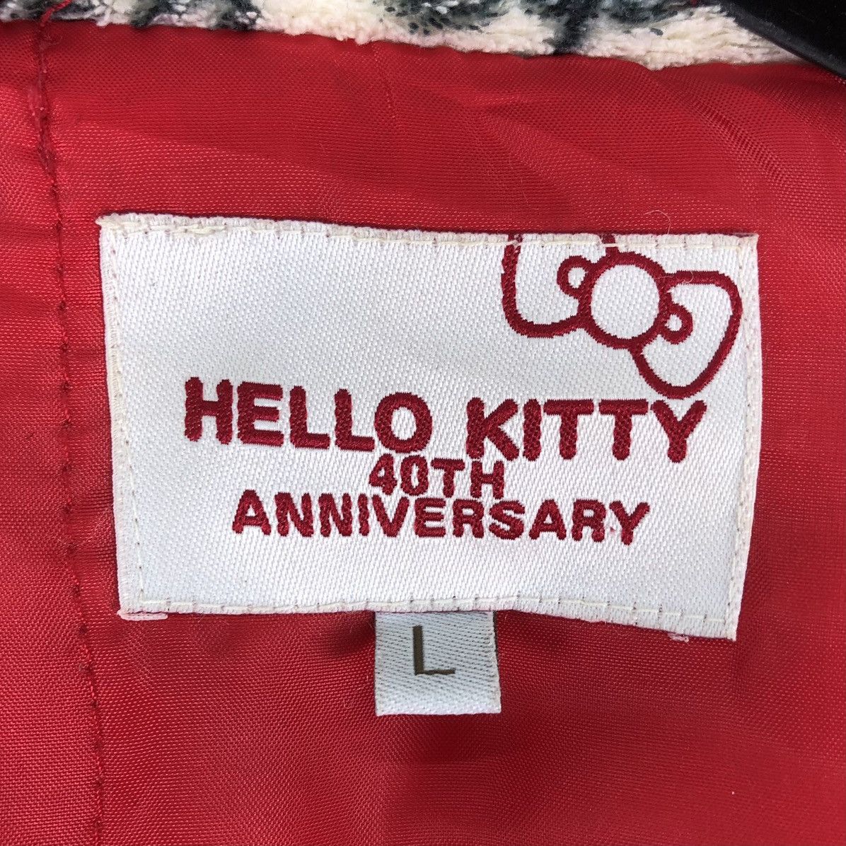 Cartoon Network Hello Kitty 40th Anniversary Fullprint Fleece Kimono Size US L / EU 52-54 / 3 - 8 Thumbnail
