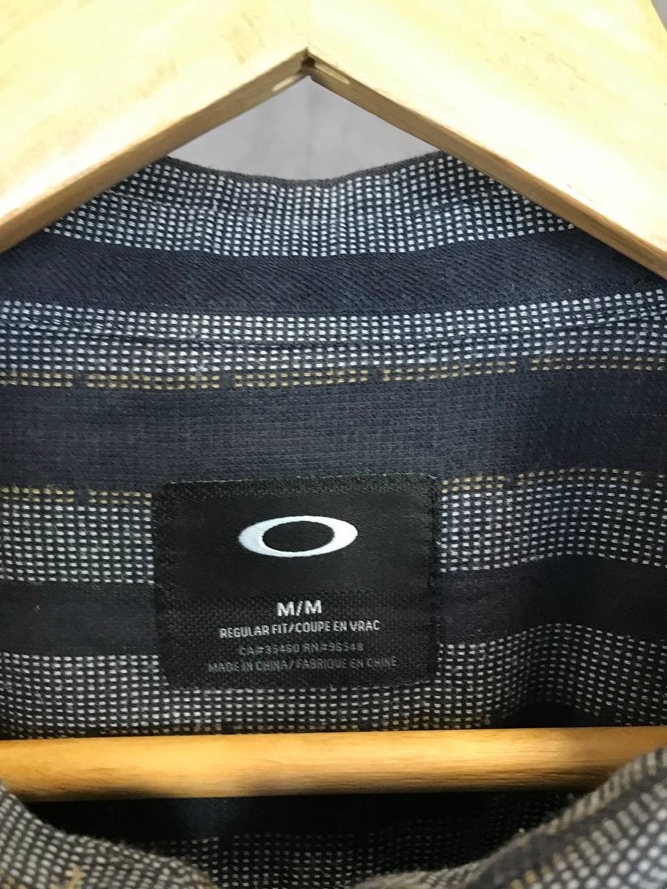 Oakley Oakley streetwear outdoor Hawaiian shirt Size US M / EU 48-50 / 2 - 5 Thumbnail