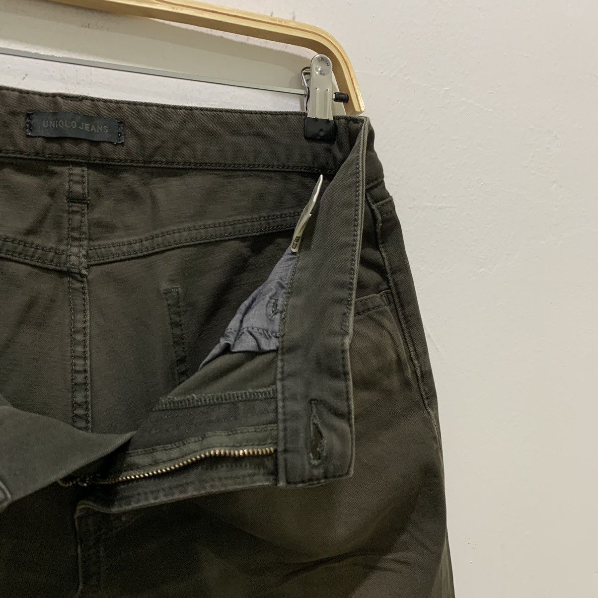 Japanese Brand × Uniqlo UNIQLO JEANS Undercover Inspired Casual Trouser Slack Pant Size US 32 / EU 48 - 17 Thumbnail