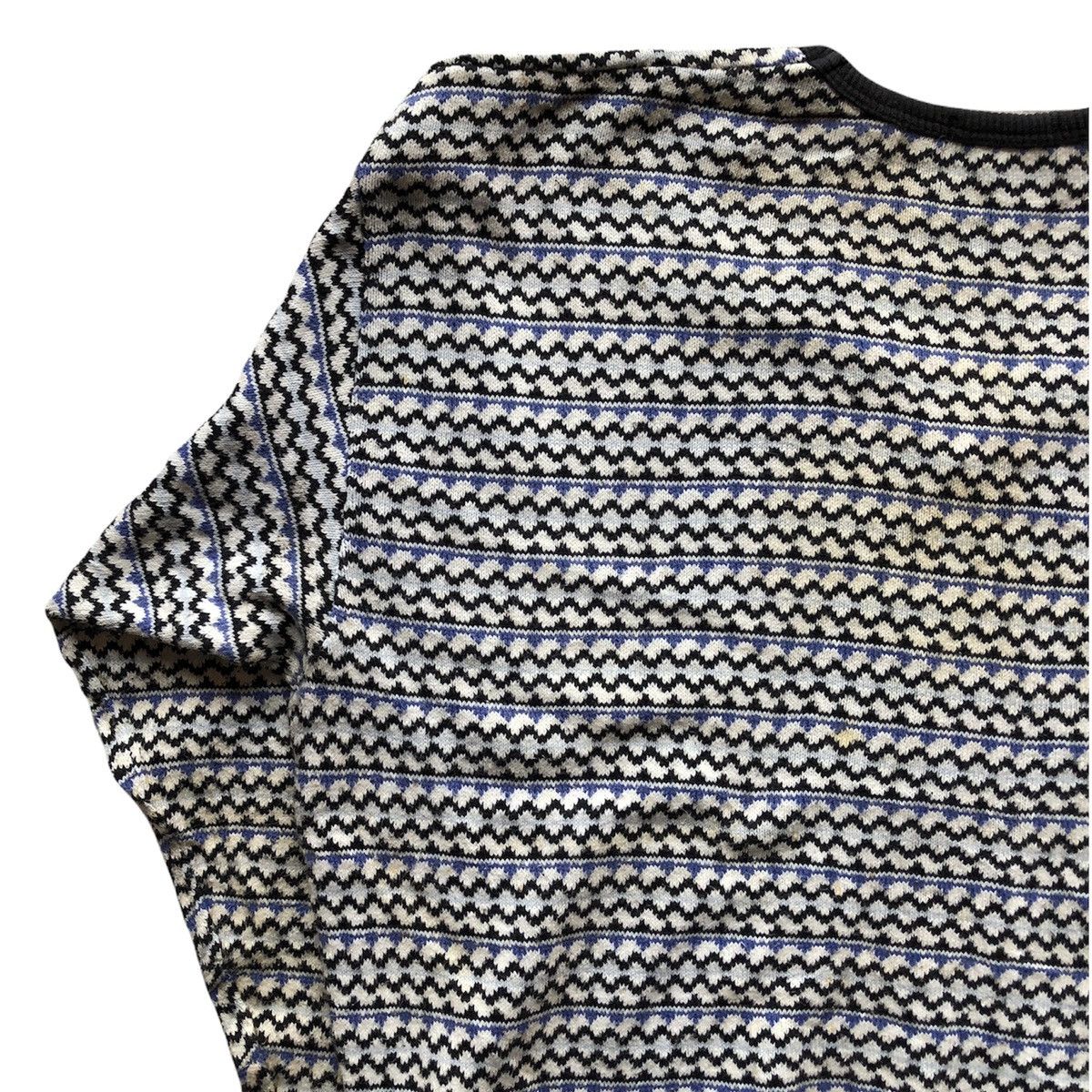 Japanese Brand Vintage 90's Knitwear Striped V-Neck by Jump Off Size US L / EU 52-54 / 3 - 6 Thumbnail