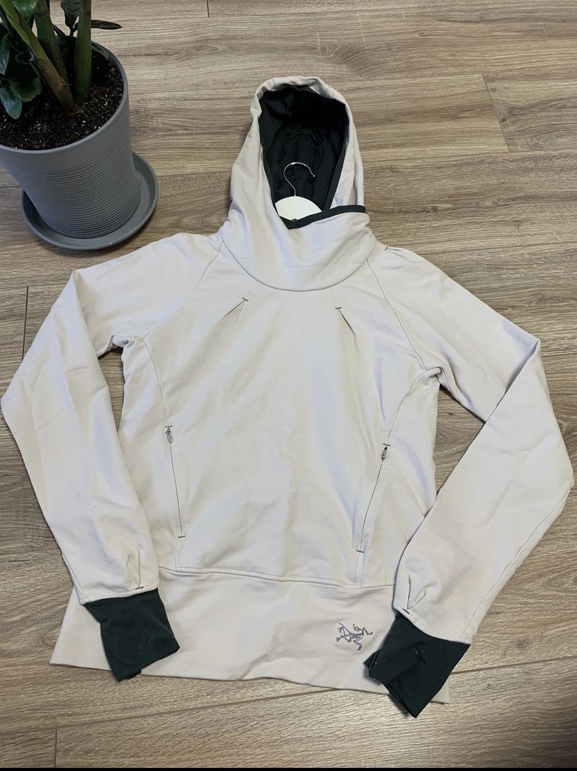 Arc'Teryx Vintage 🥷 ninja hoodie Arc’teryx Grailed