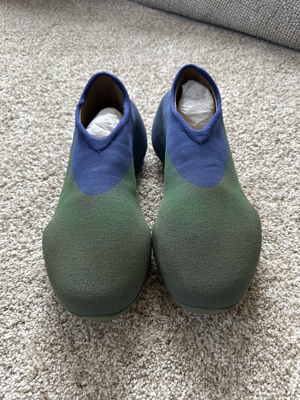 Adidas × Kanye West Yeezy Knit Runner Size US 13 / EU 46 - 3 Thumbnail