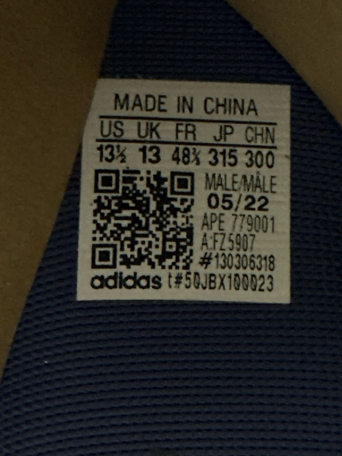 Adidas × Kanye West Yeezy Knit Runner Size US 13 / EU 46 - 7 Thumbnail