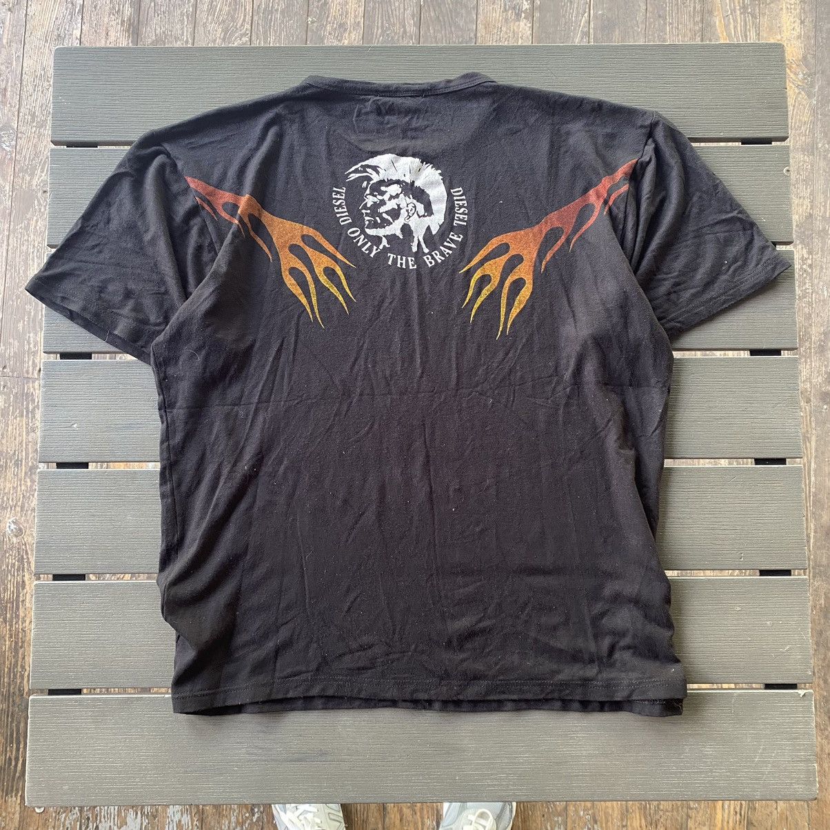 Diesel VINTAGE DIESEL Y2K FLAME PUNK T SHIRT Size US M / EU 48-50 / 2 - 2 Thumbnail