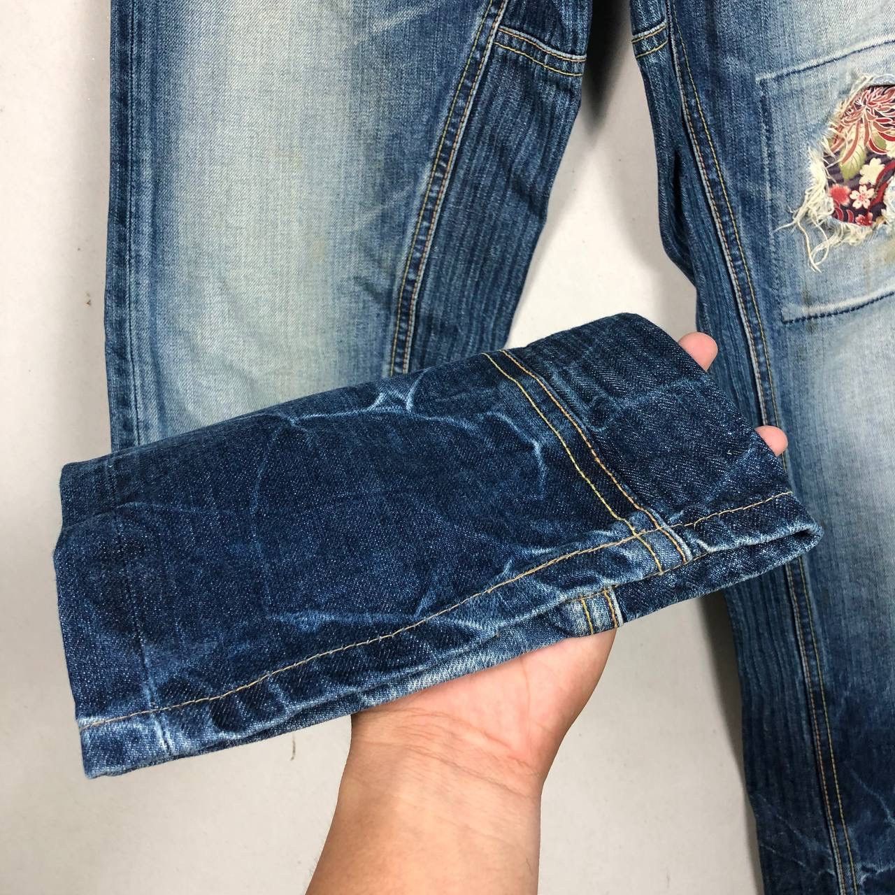Eternal Eternal Jeans Sashiko Distressed Denim Flowers Patchwork Size US 30 / EU 46 - 8 Thumbnail