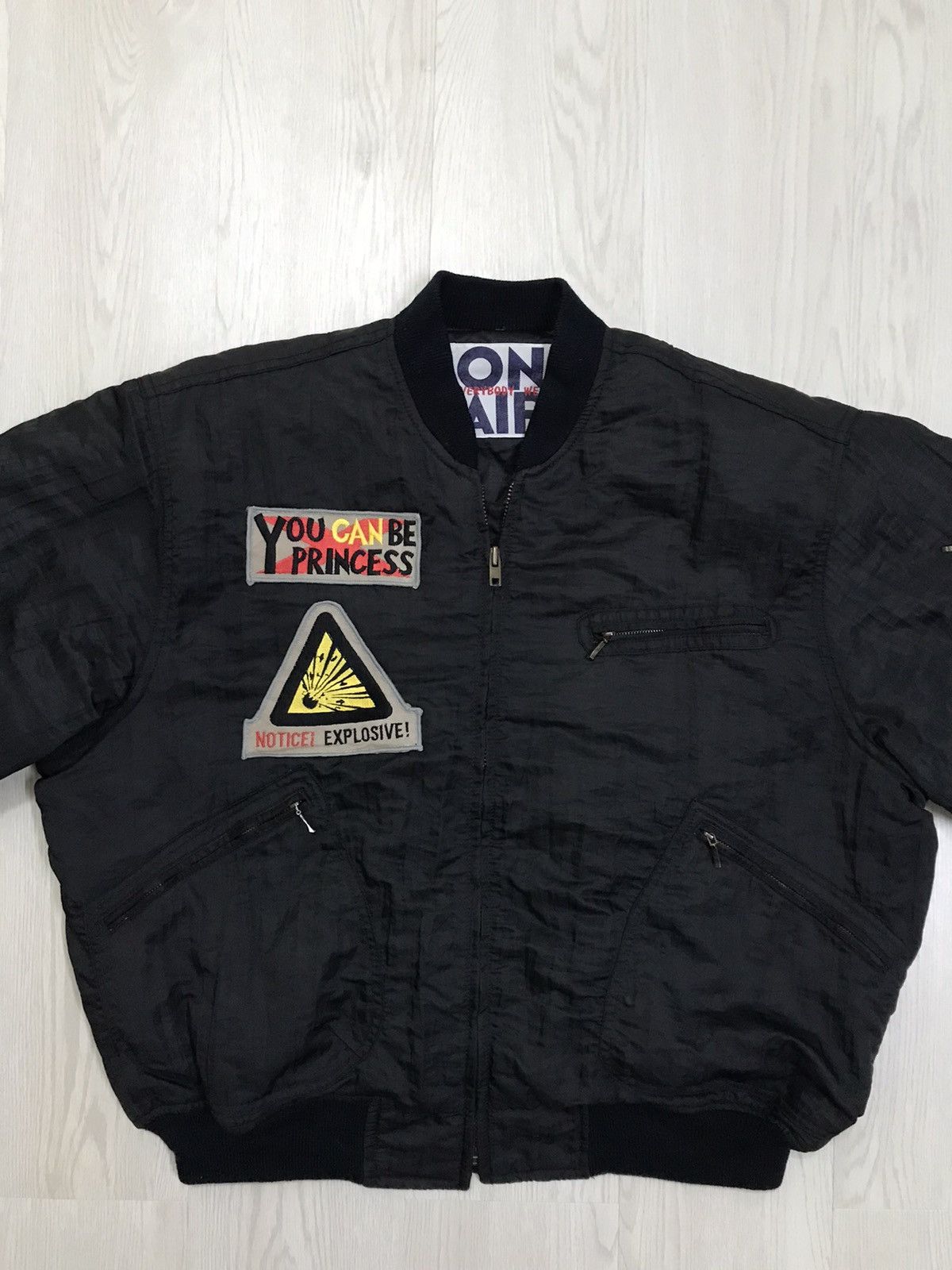 Japanese Brand × Vintage Vintage On Air Japan Bomber Jacket Embroidery Spell Out Size US M / EU 48-50 / 2 - 4 Thumbnail