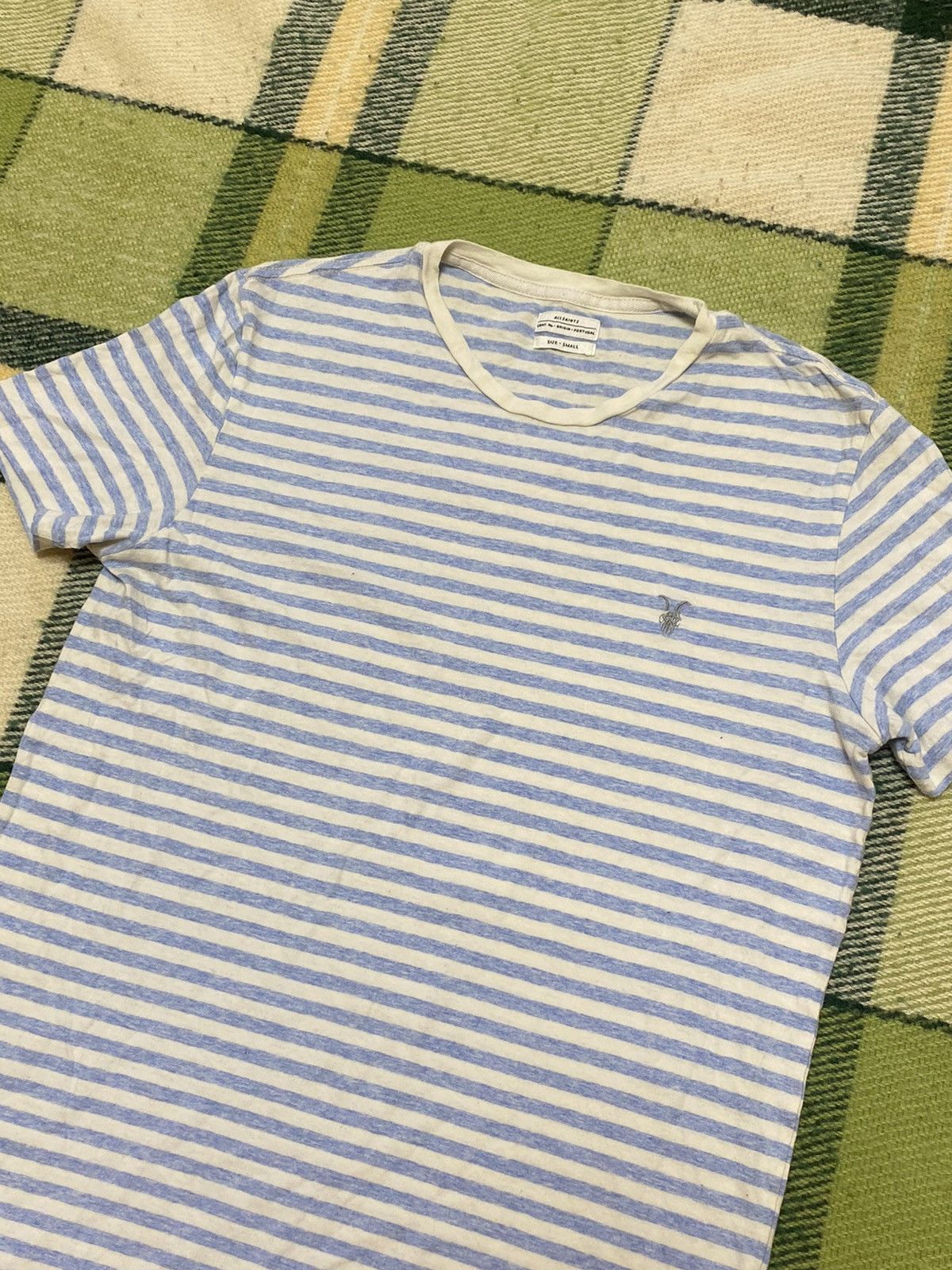 Allsaints Vintage Allsaints t-shirt streetwear y2k casual style size S Size US S / EU 44-46 / 1 - 1 Thumbnail