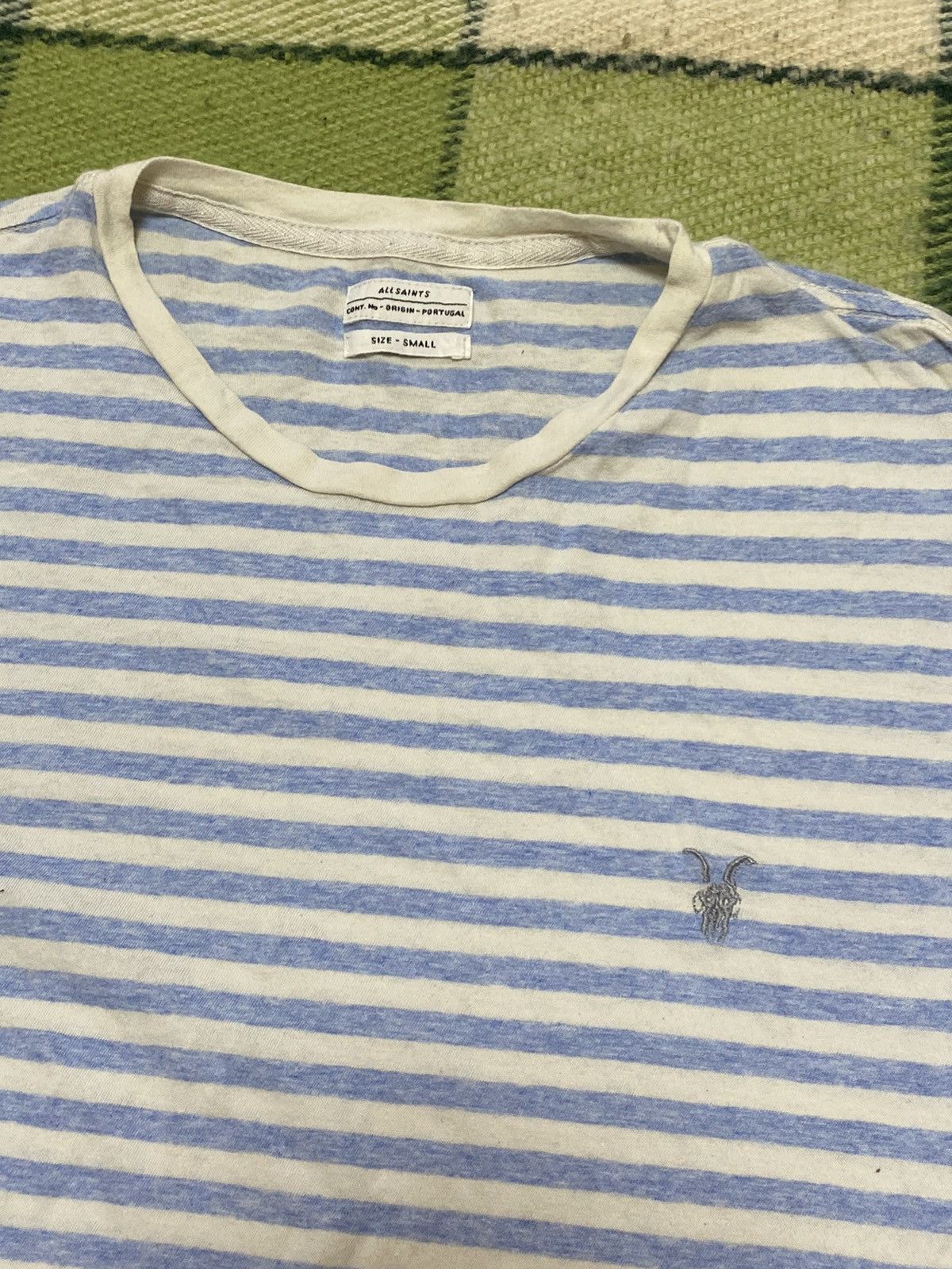 Allsaints Vintage Allsaints t-shirt streetwear y2k casual style size S Size US S / EU 44-46 / 1 - 3 Thumbnail