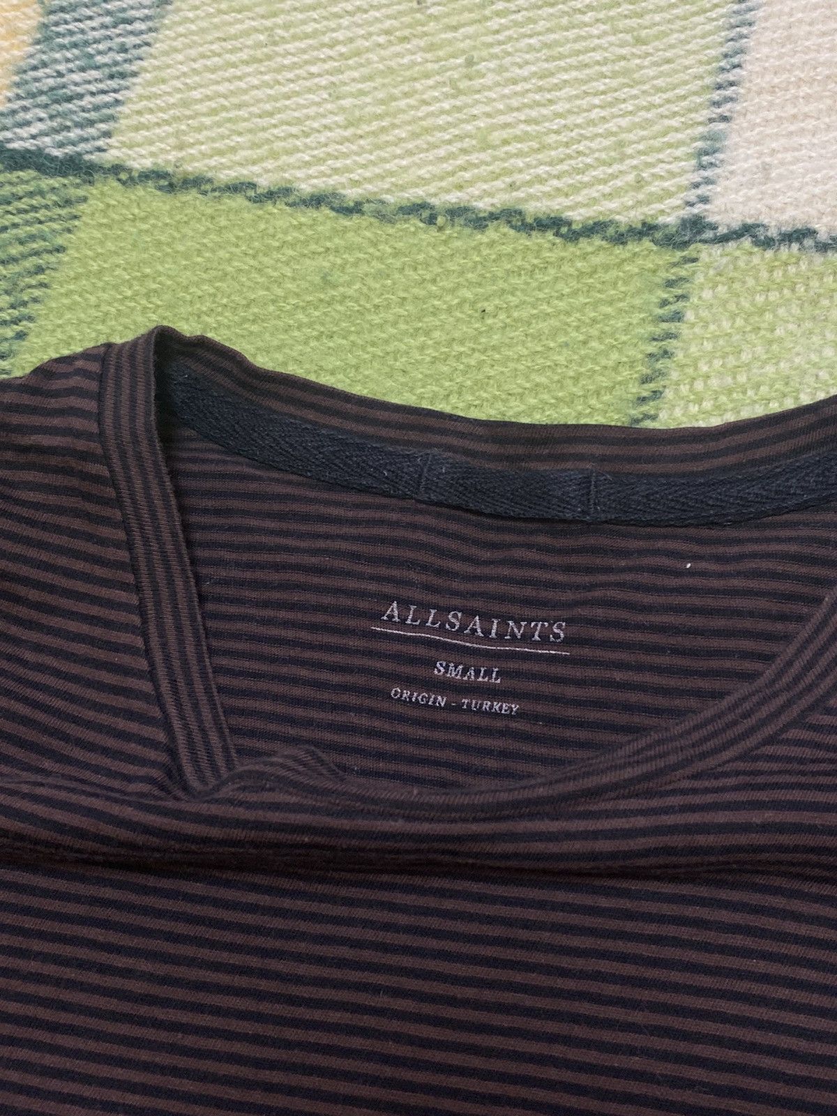 Allsaints Vintage Allsaints t-shirt streetwear y2k casual style size S Size US S / EU 44-46 / 1 - 3 Thumbnail