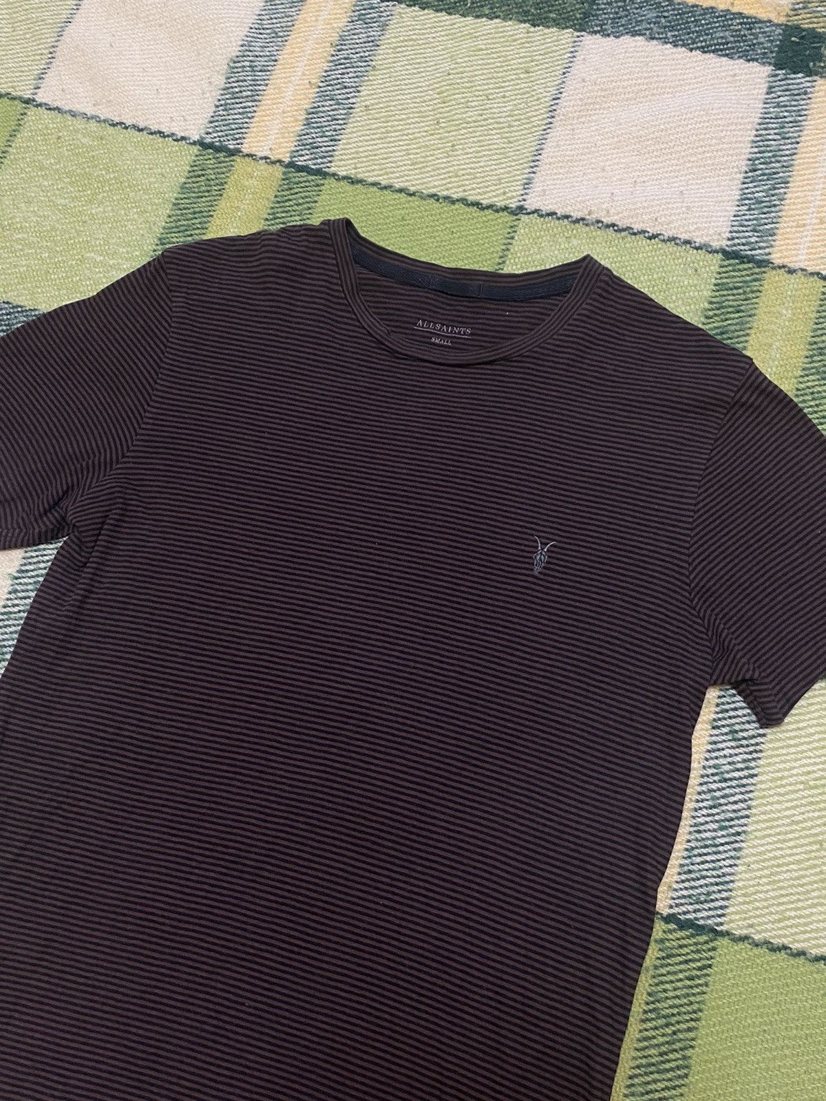 Allsaints Vintage Allsaints t-shirt streetwear y2k casual style size S Size US S / EU 44-46 / 1 - 1 Thumbnail