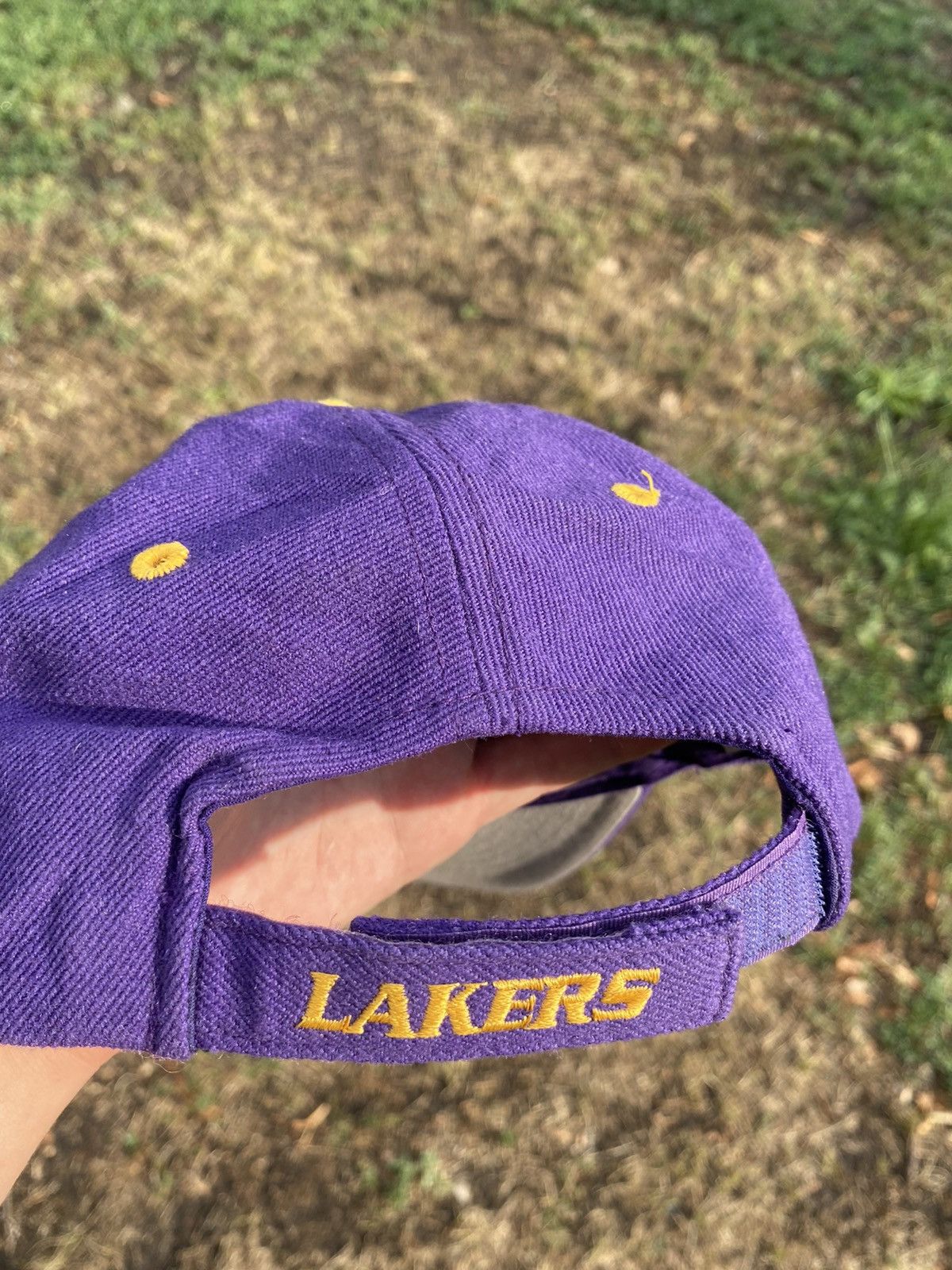 NBA Vintage 90s LA Lakers Puma cap streetwear NBA basketball Size ONE SIZE - 2 Thumbnail