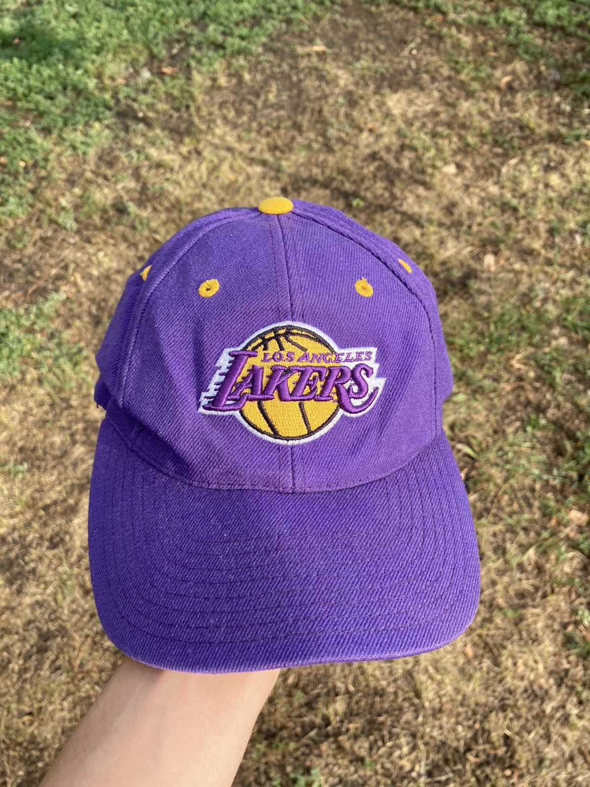 NBA Vintage 90s LA Lakers Puma cap streetwear NBA basketball Size ONE SIZE - 1 Thumbnail