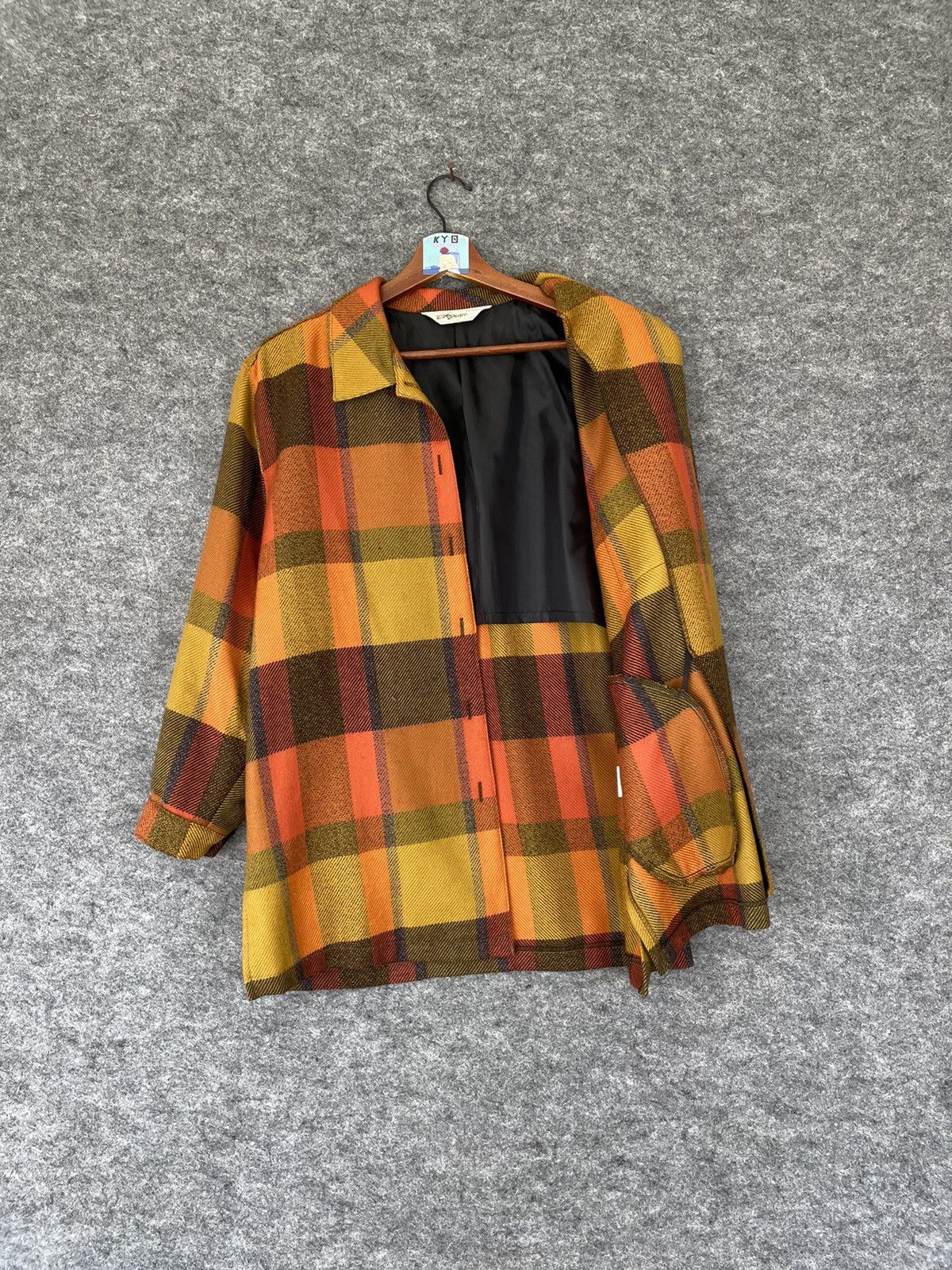 Japanese Brand × Vintage VINTAGE JAPANESE TARTAN JACKET Size US M / EU 48-50 / 2 - 5 Thumbnail