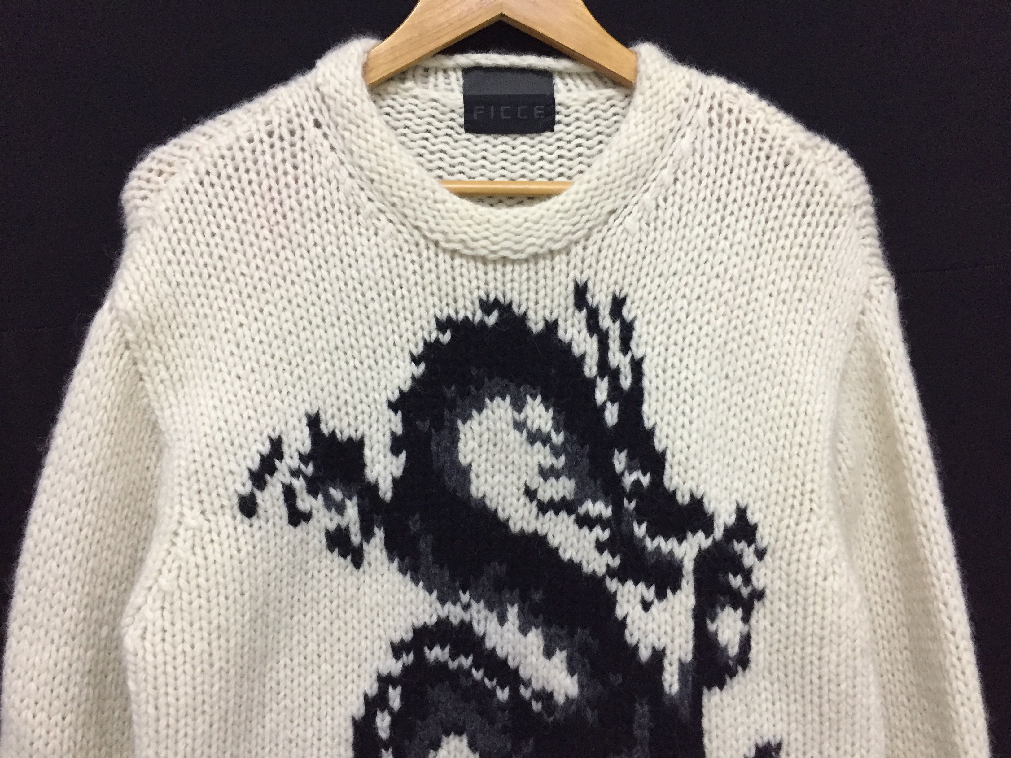 Yoshiyuki Konishi 90's FICCE intarsia Dragon fire flame cable knit Size US M / EU 48-50 / 2 - 4 Thumbnail