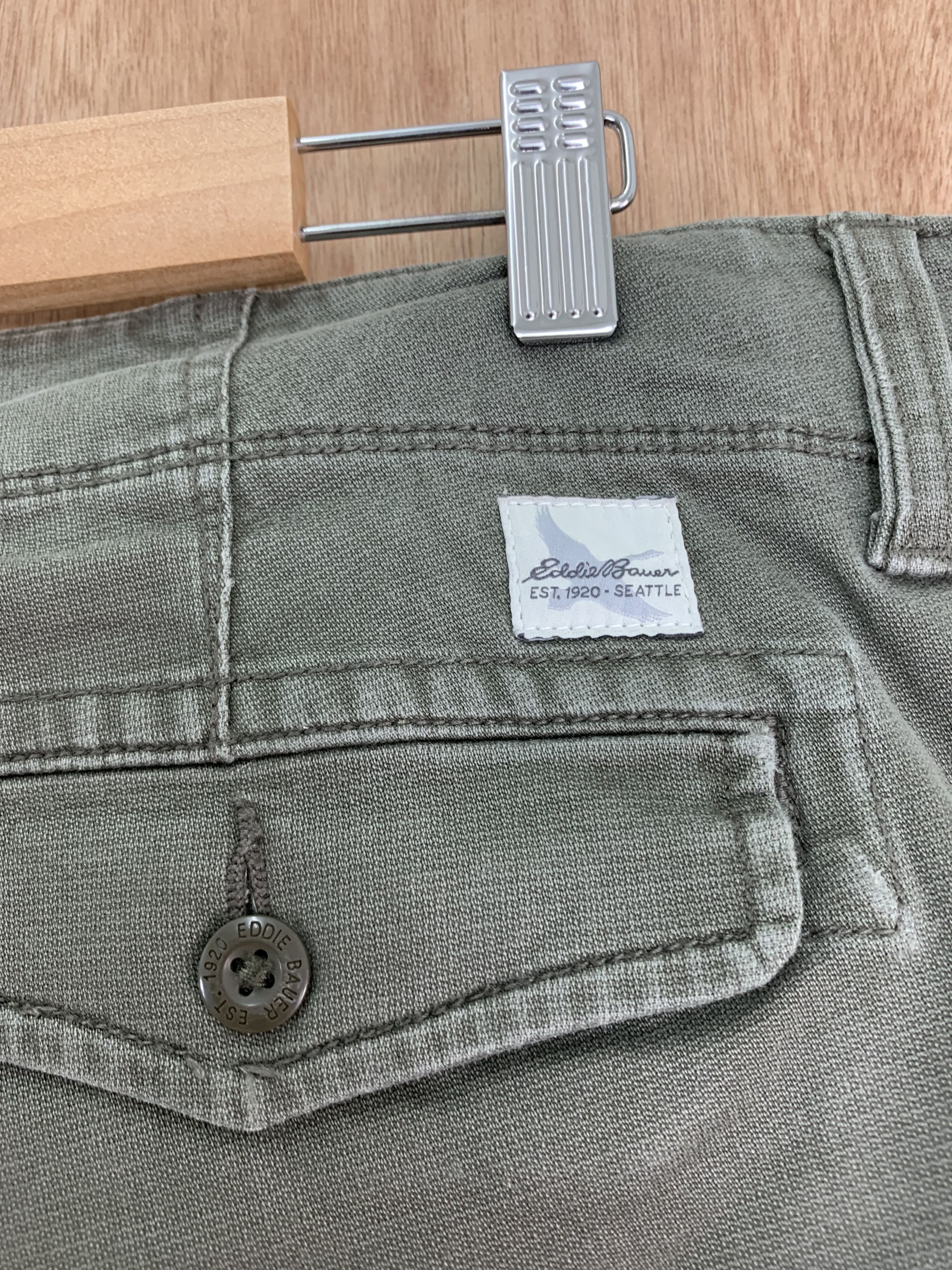 Eddie Bauer Eddie Bauer Cargo Pants Vintage Size 40" Size US 40 / EU 56 - 14 Thumbnail