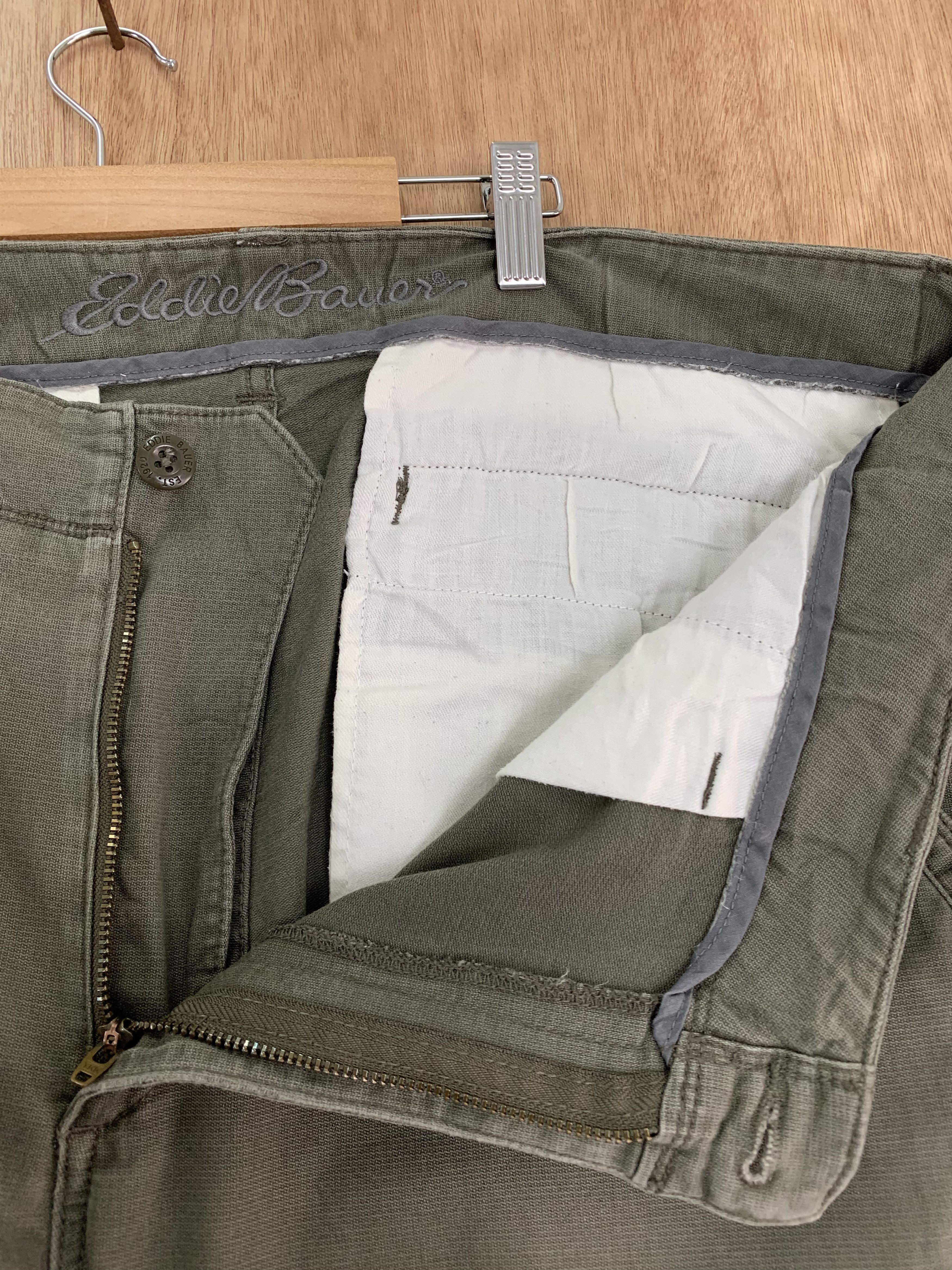 Eddie Bauer Eddie Bauer Cargo Pants Vintage Size 40" Size US 40 / EU 56 - 10 Thumbnail