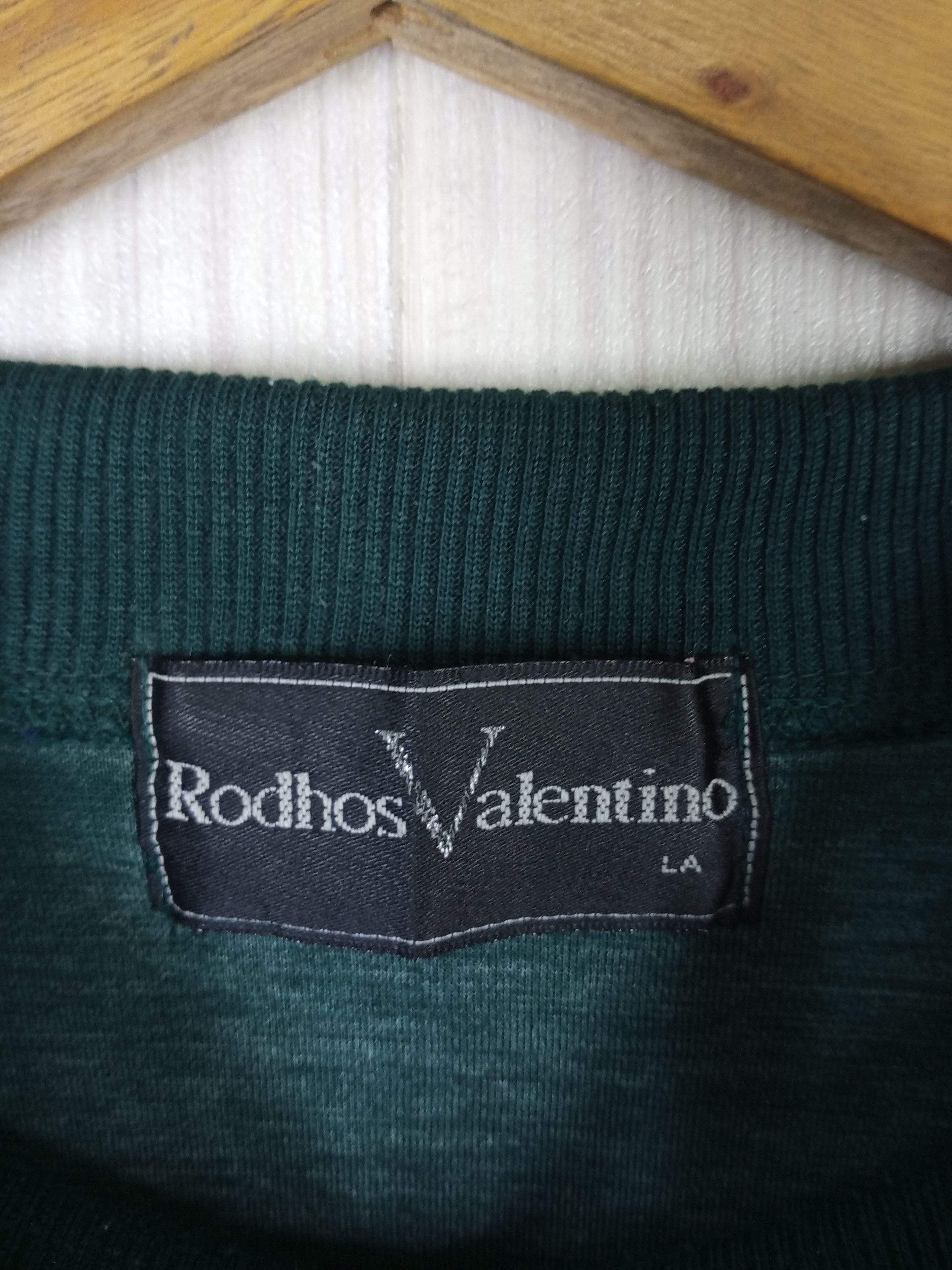 Gianni Valentino Rare Vintage Rodhos Valentino Italy Embroidered Big Logo Size US M / EU 48-50 / 2 - 2 Thumbnail