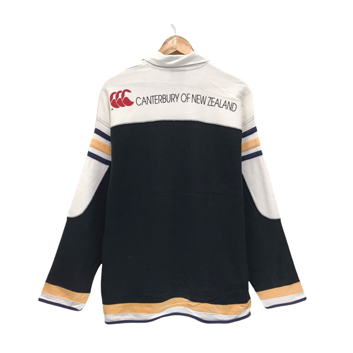 Canterbury of New Zealand × Sports Specialties × Vintage Vintage Canterbury Of New Zealand Rugby Shirt Size US L / EU 52-54 / 3 - 2 Thumbnail