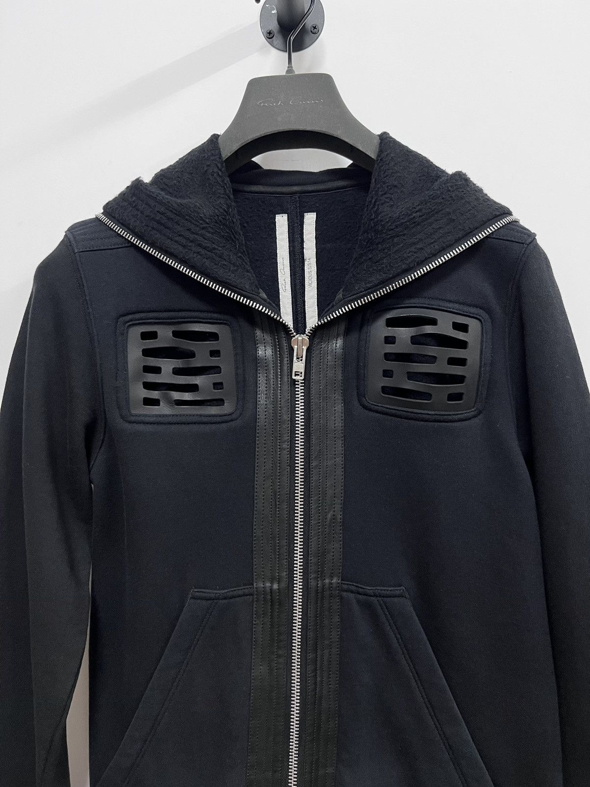 Rick Owens Drkshdw RICK OWENS SS14 VICIOUS HOODIE IN BLACK Size US S / EU 44-46 / 1 - 7 Thumbnail