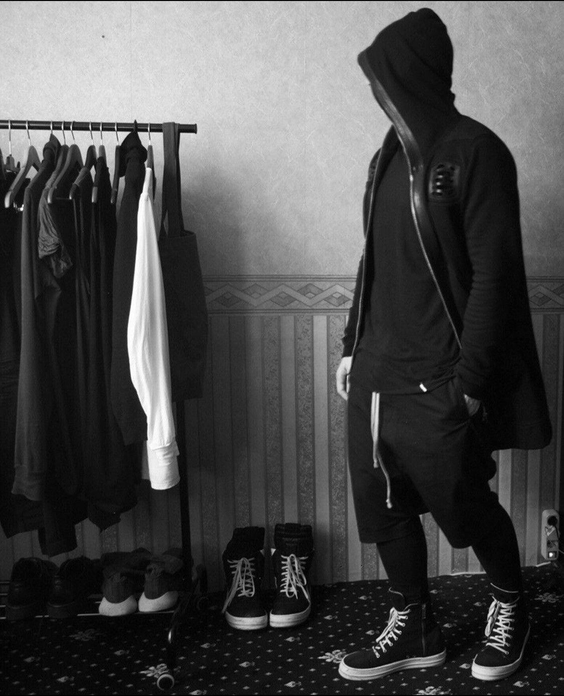 Rick Owens Drkshdw RICK OWENS SS14 VICIOUS HOODIE IN BLACK Size US S / EU 44-46 / 1 - 4 Thumbnail