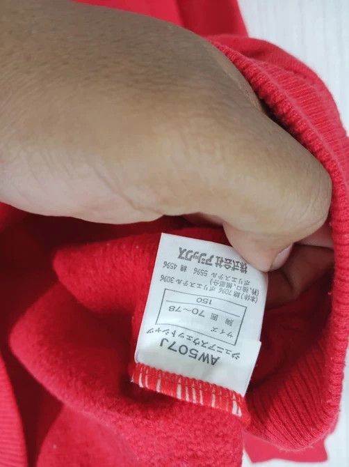 Asics Rare Vintage 90s Asics Small Logo Sweatshirt Size US S / EU 44-46 / 1 - 7 Thumbnail
