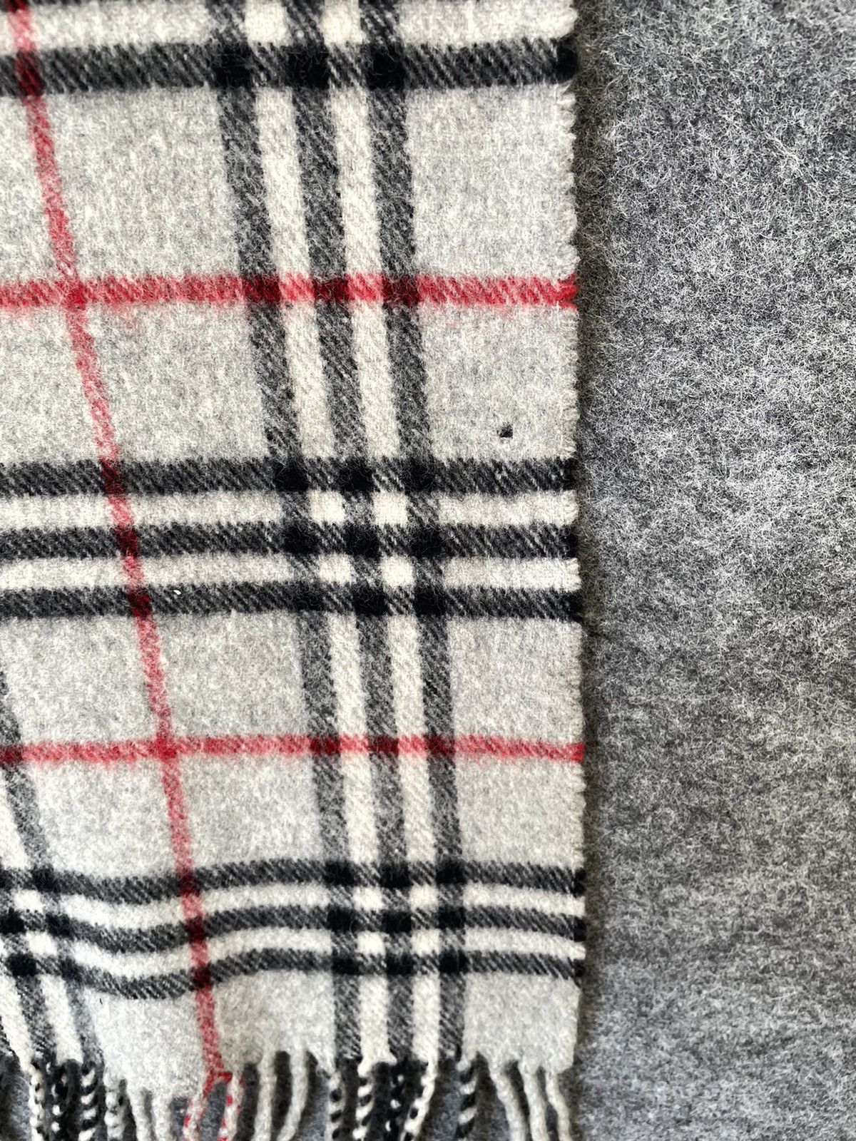 Burberry BURBERRY LAMBSWOOL MUFFLER Size ONE SIZE - 3 Thumbnail