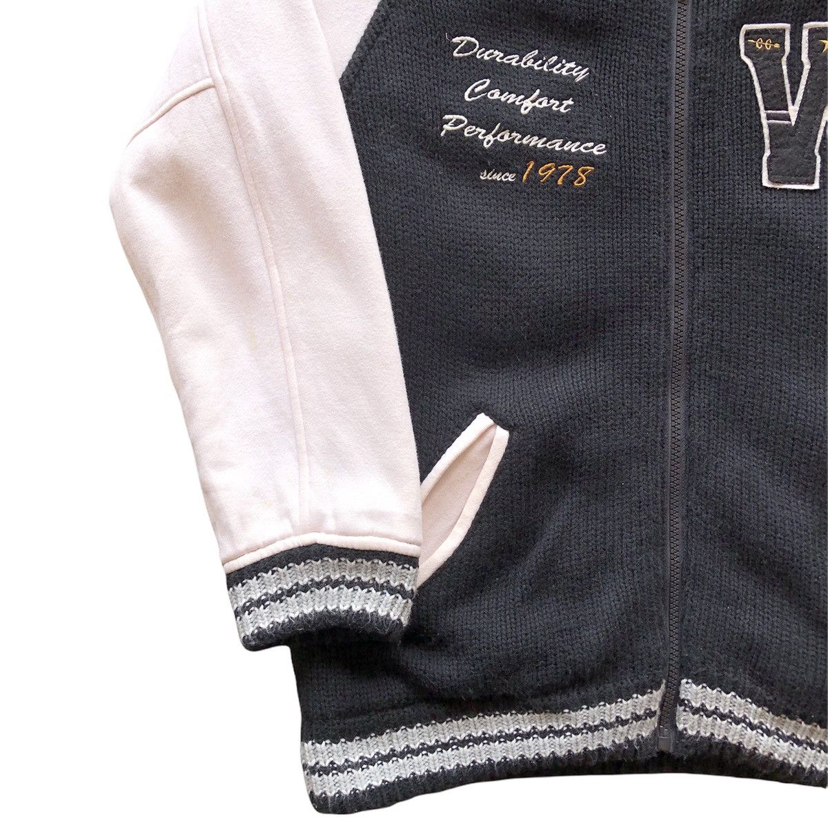 Japanese Brand Vintage Varsity Jacket Zipper Style Jacket Knit Fabric Size US S / EU 44-46 / 1 - 4 Thumbnail