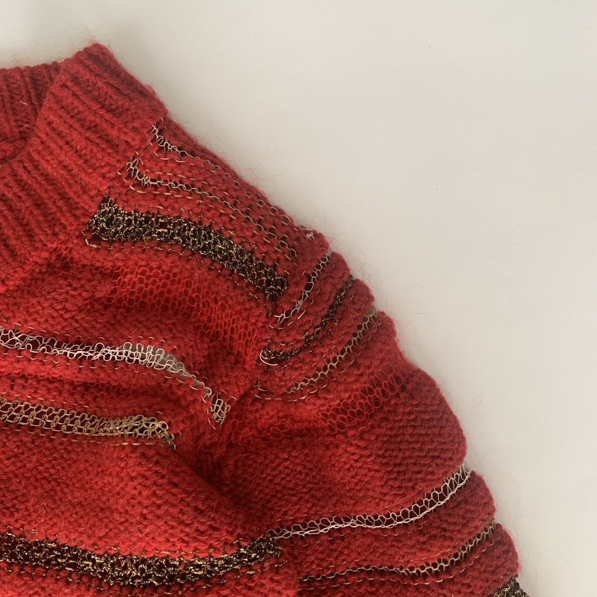 Nozomi Ishiguro Nozomi Ishiguro A/W11 Distressed Oversize Stripe V-Neck Knit Size US M / EU 48-50 / 2 - 8 Thumbnail
