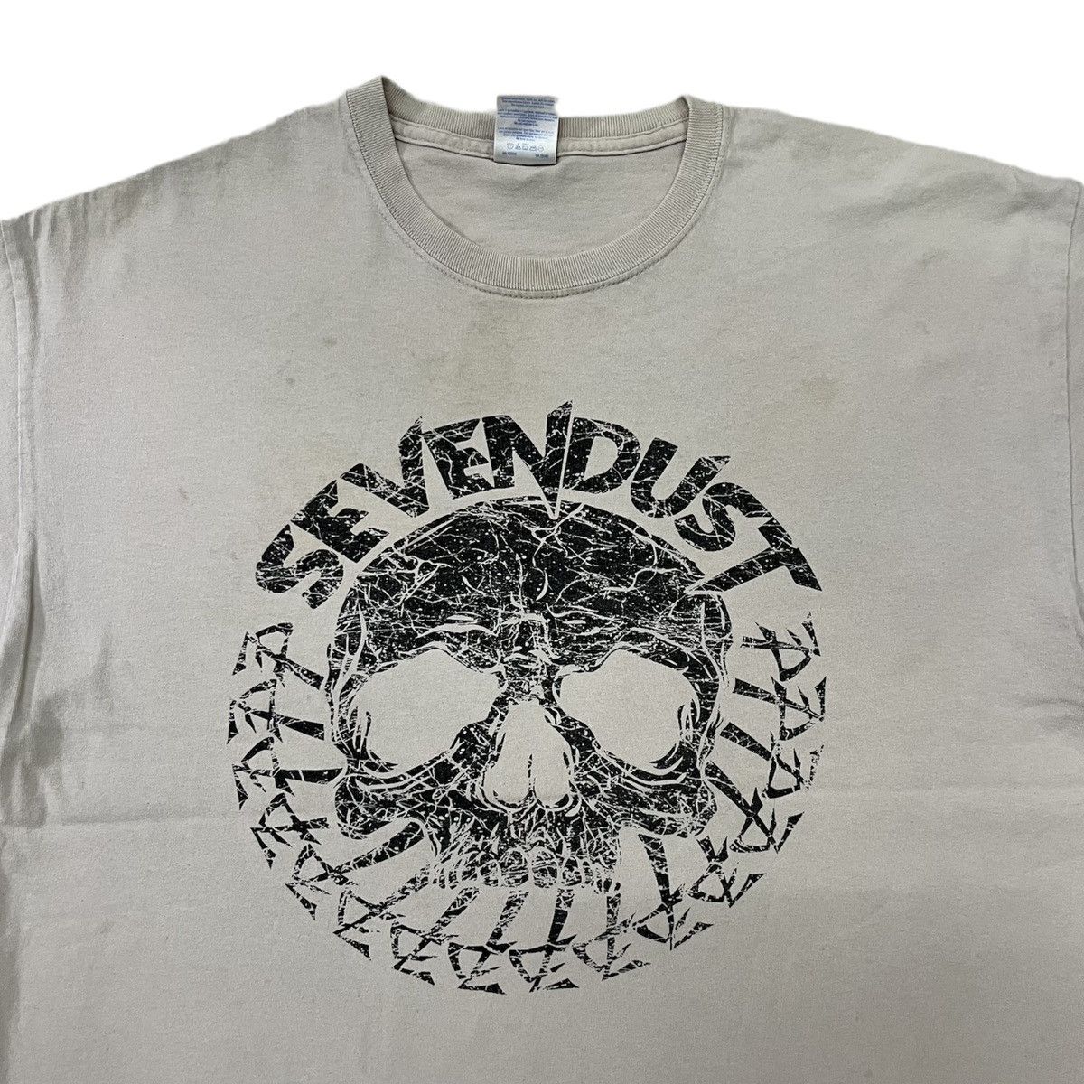 Band Tees Vintage Y2k Sevendust Alternative Nu Metal Band Tee Size US XL / EU 56 / 4 - 3 Thumbnail