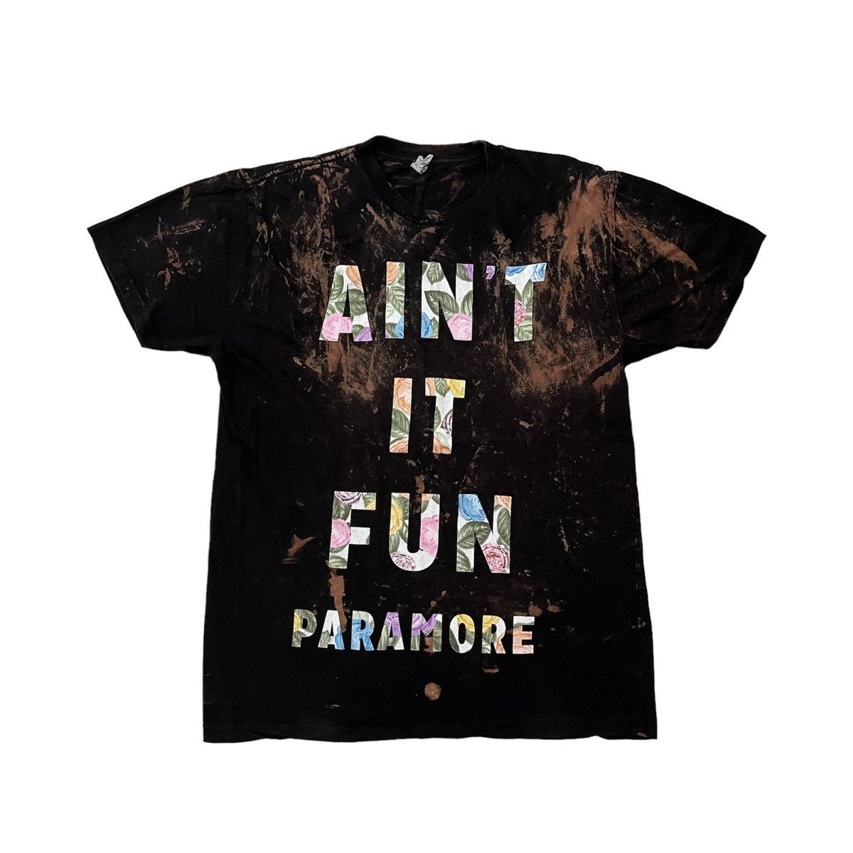 Band Tees Paramore Ain’t It Fun Promo Album Bleach Design Tee Size US M / EU 48-50 / 2 - 1 Thumbnail