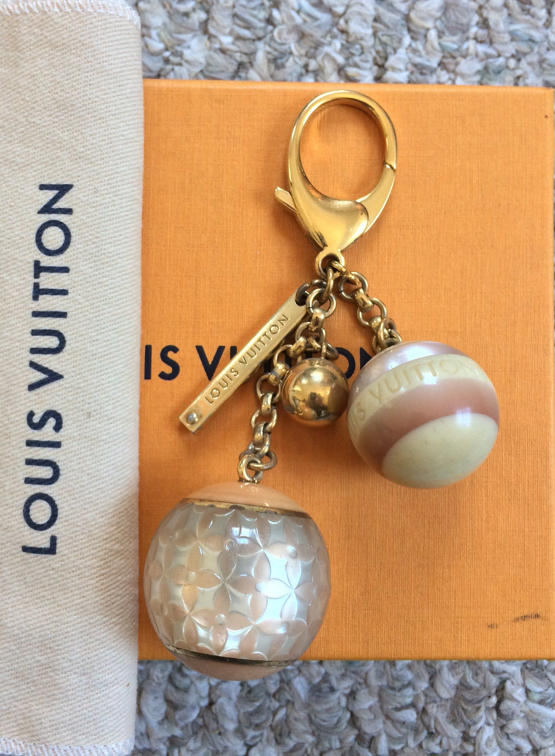 Louis Vuitton Louis Vuitton Bijoux Monogram Bag Charm Size ONE SIZE - 2 Thumbnail