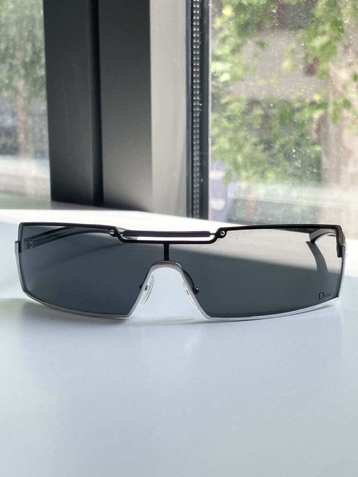Dior Dior Viktim 2 Sunglasses Shield Mask Sport Christian Size ONE SIZE - 4 Thumbnail