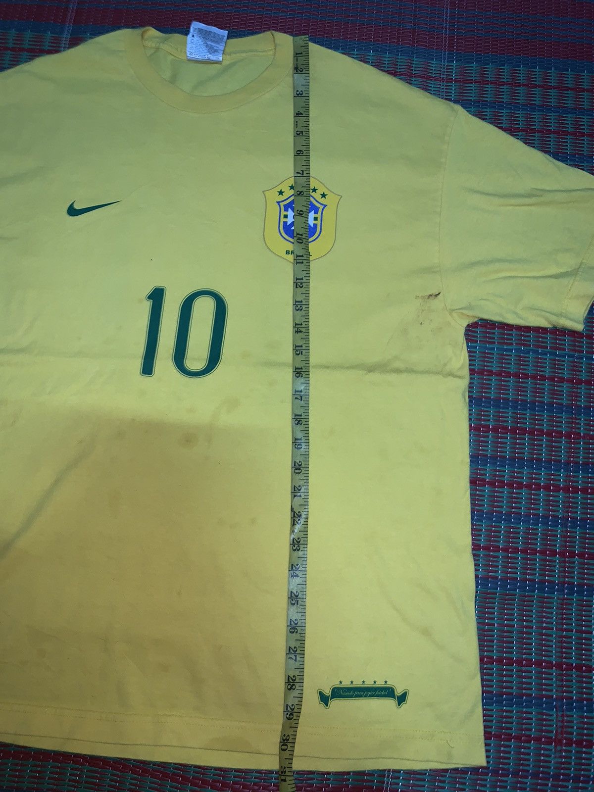 Nike RARE!!!Nike RONALDINHO 10(BRAZIL) T-shirt Size US XL / EU 56 / 4 - 12 Thumbnail