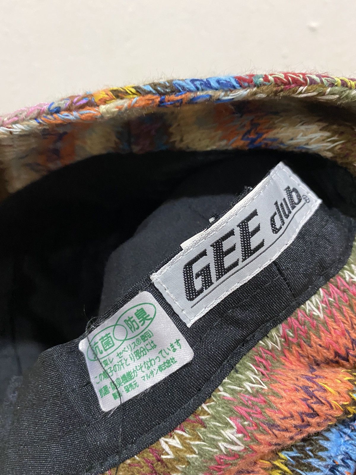 Japanese Brand 🔥Vintage🔥 Gee Club Aztec Pattern Bucket Hat Size ONE SIZE - 7 Thumbnail