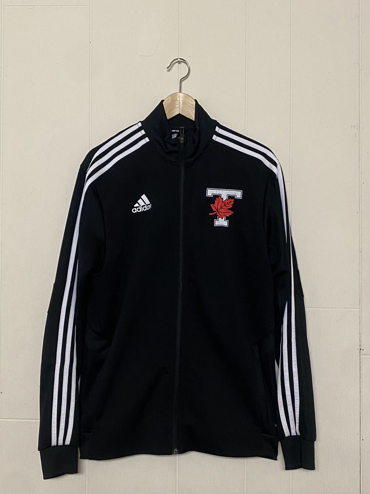 Adidas Vintage Adidas x UofT Collab | Grailed