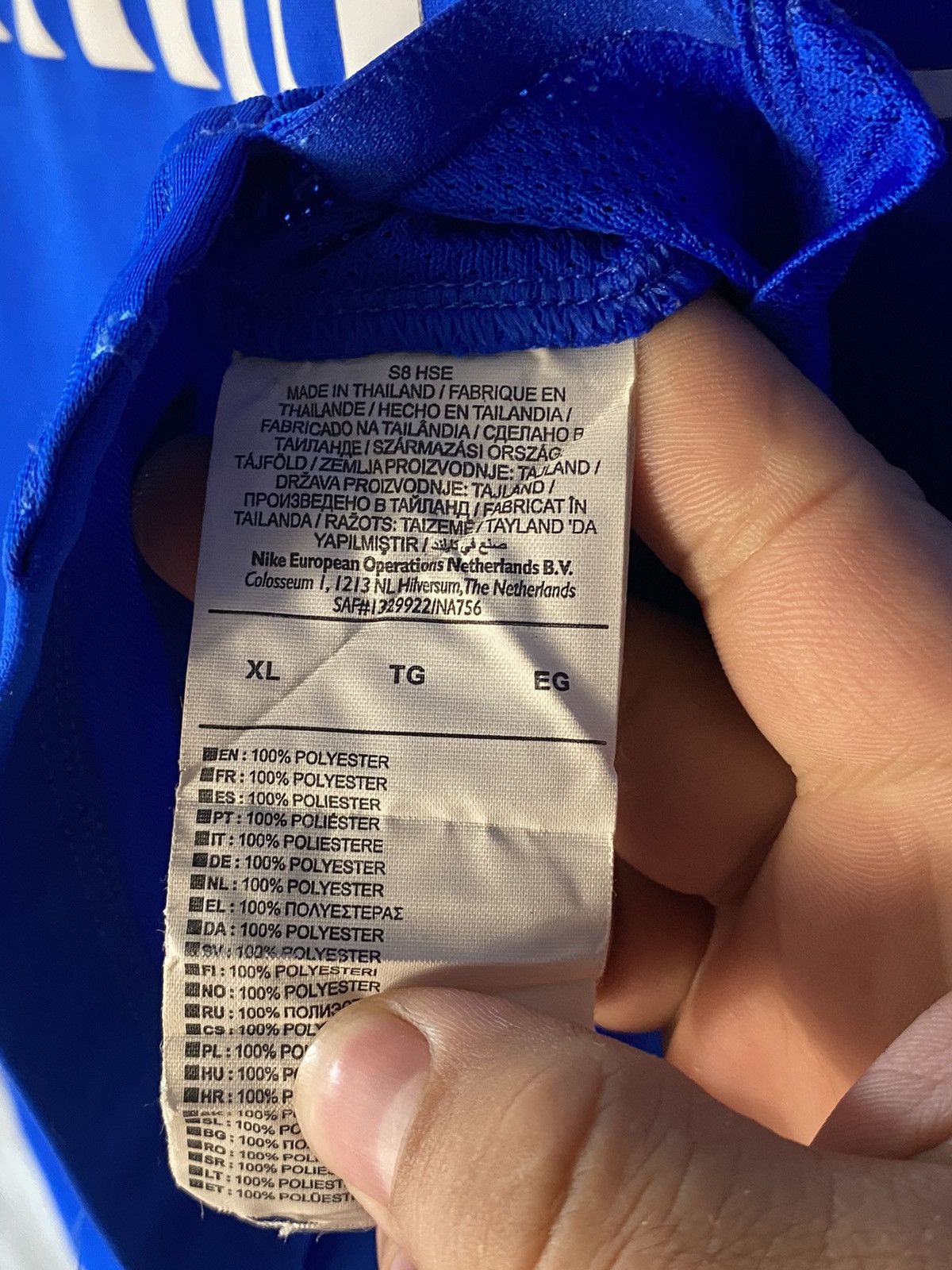 Nike × Vintage Vintage PSG Nike Football Soccer Jersey Fly Emirates Size US XL / EU 56 / 4 - 4 Thumbnail