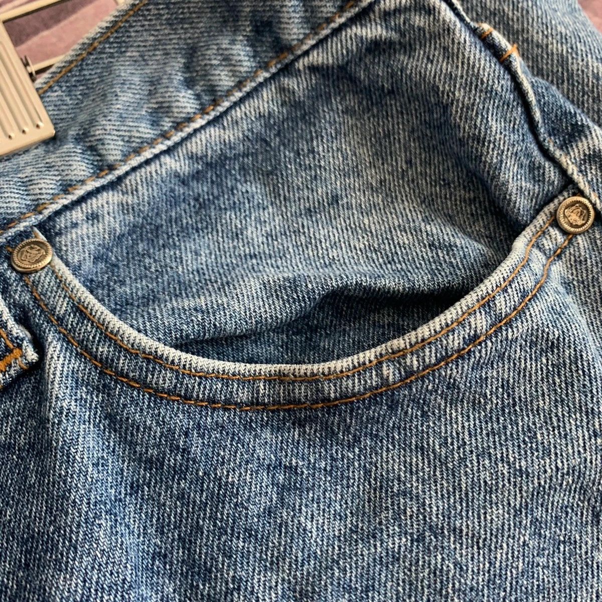 Versace 🔥🔥 Vintage Versace Blue Jeans Size US 35 - 7 Thumbnail