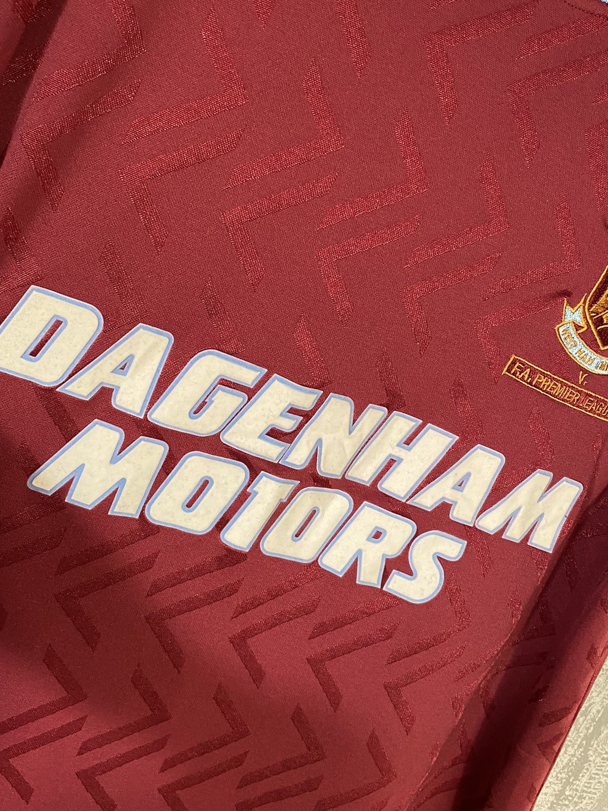 Toffs × Vintage 1994 Vintage West Ham Score Draw Soccer Jersey Bobby Moore Size US L / EU 52-54 / 3 - 4 Thumbnail