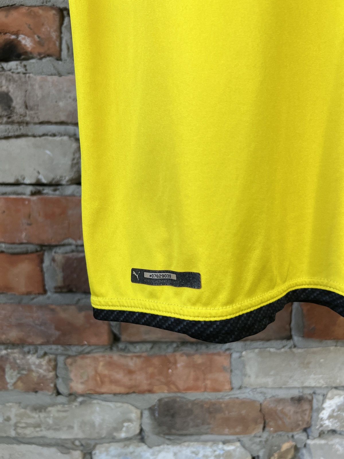 Puma Puma Borussia Dortmund 2016 2017 Soccer Jersey Size US L / EU 52-54 / 3 - 6 Thumbnail