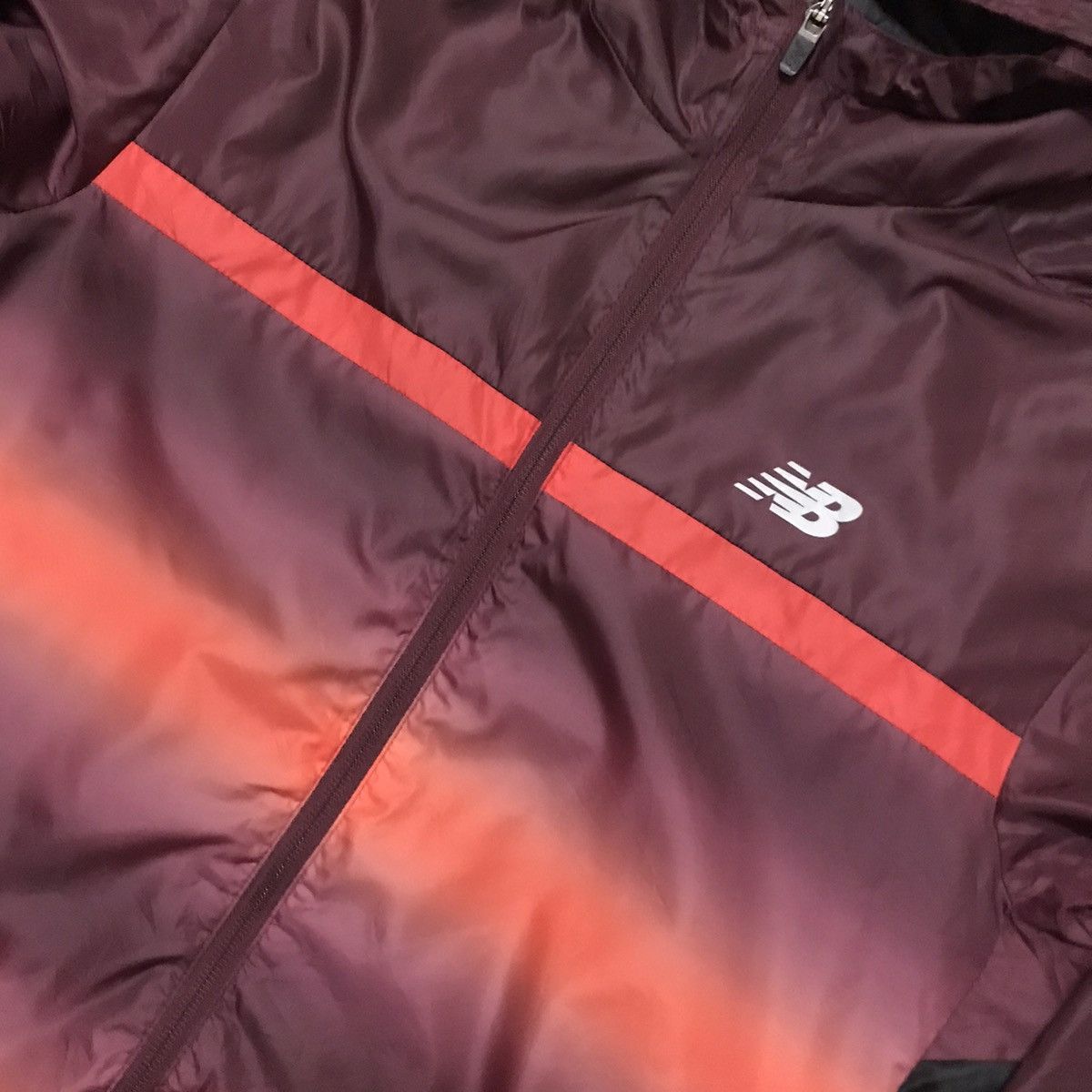 New Balance New Balance Accelerate Windbreaker Hood Jacket Size US L / EU 52-54 / 3 - 4 Thumbnail