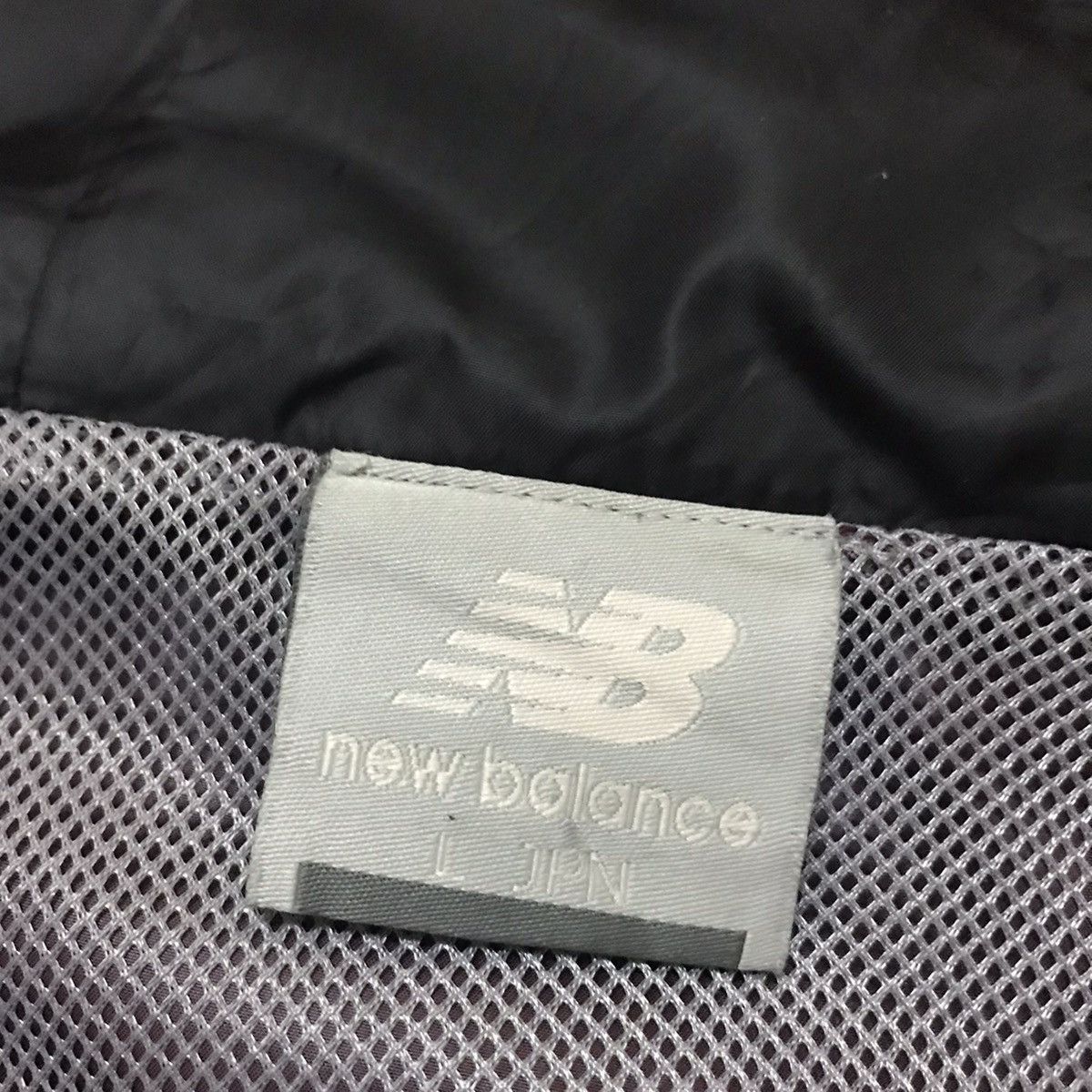 New Balance New Balance Accelerate Windbreaker Hood Jacket Size US L / EU 52-54 / 3 - 6 Thumbnail