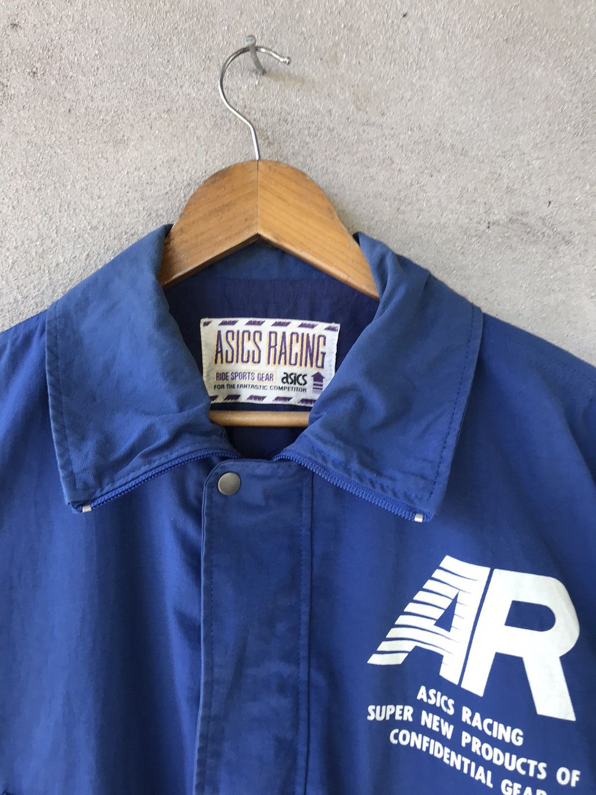 RARE ASICS RACING RIDE SPORT GEAR JACKET