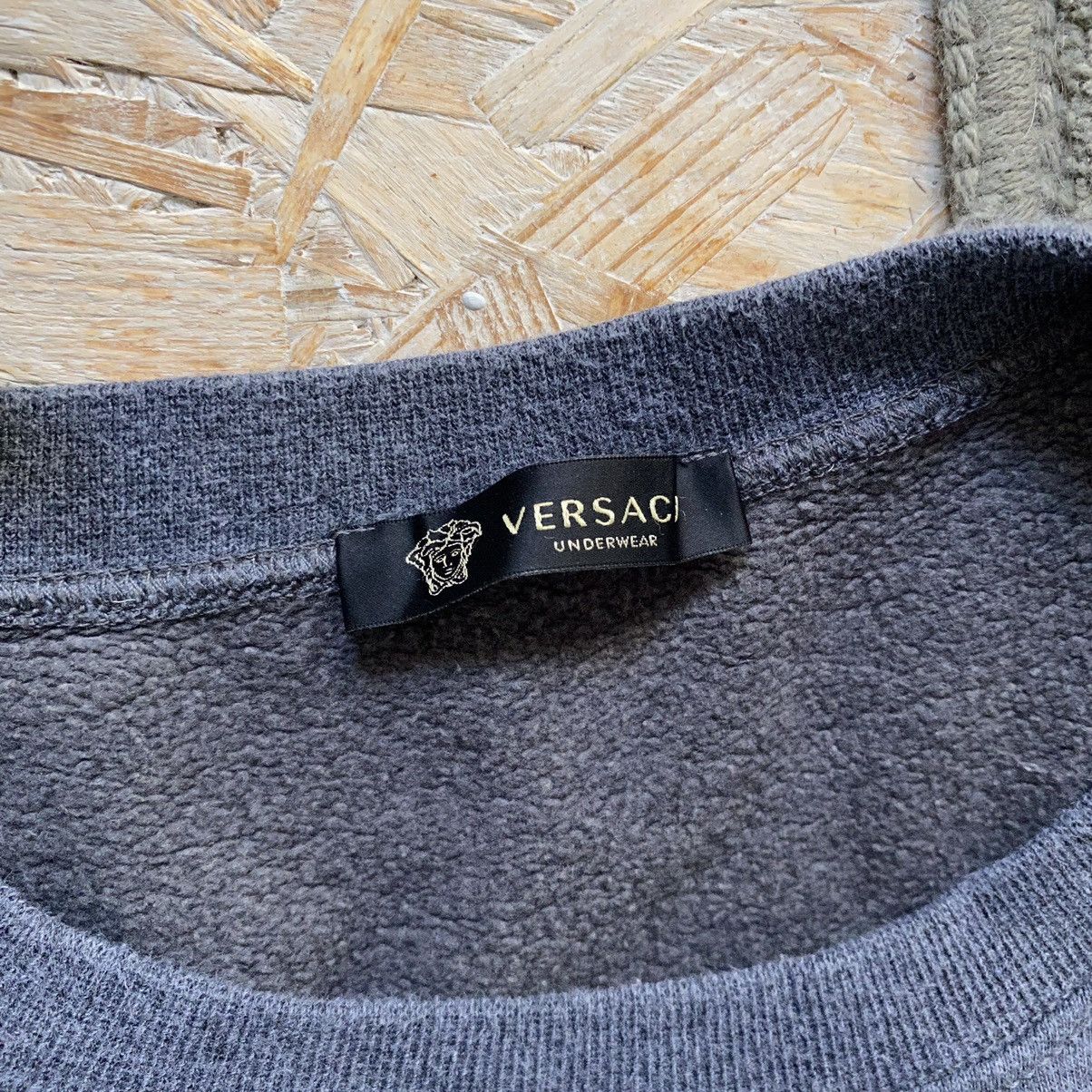 Versace VINTAGE VERSACE BIG LOGO RARE SWEATSHIRT Size S / US 4 / IT 40 - 3 Thumbnail