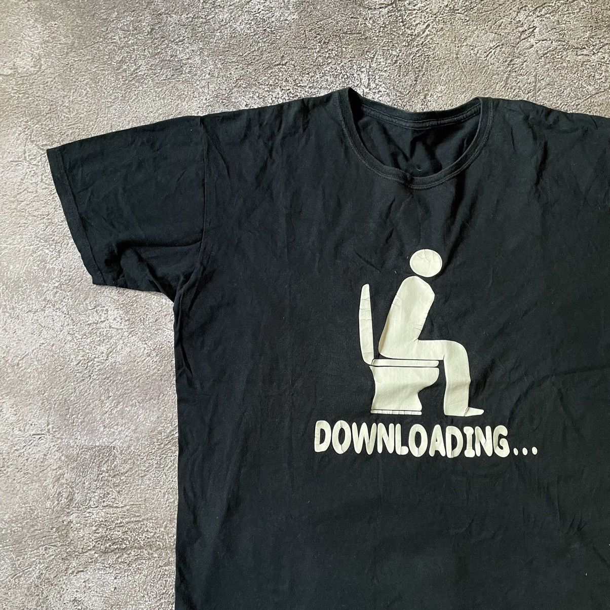 Vintage Vintage Y2K Graphic Tee Funny Downloading Logo Streetwear L Size US L / EU 52-54 / 3 - 4 Thumbnail