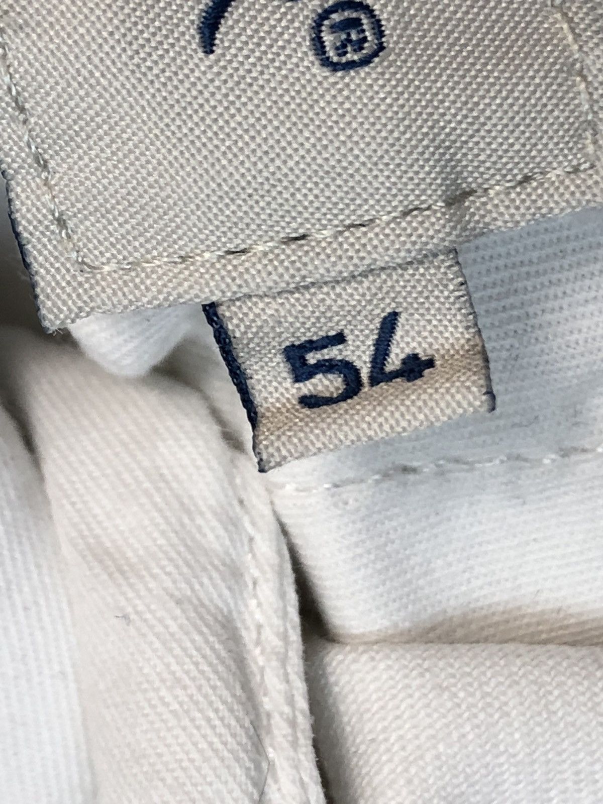Moncler Moncler white cotton shorts Size US 34 / EU 50 - 14 Thumbnail