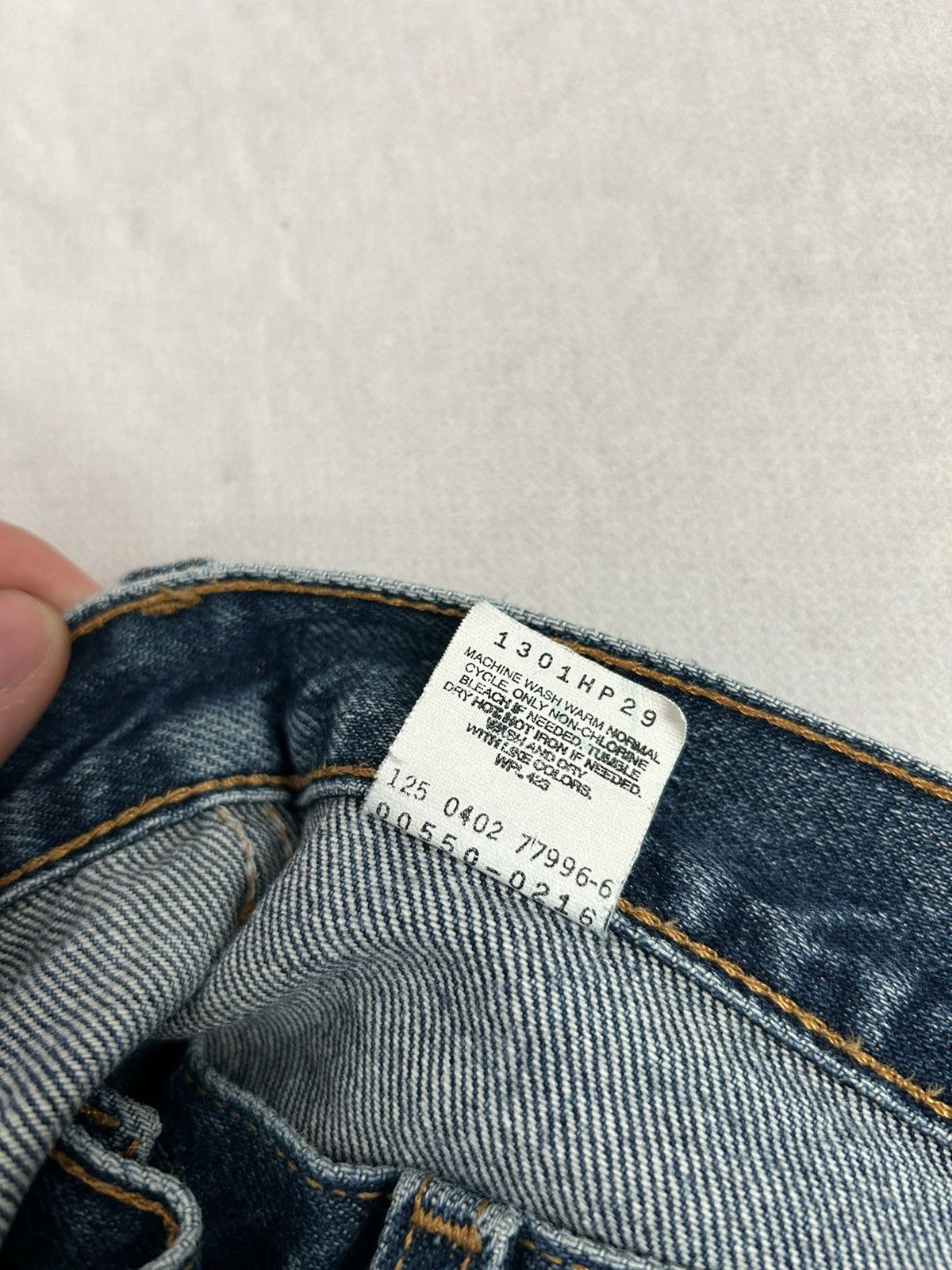 Levi's Vintage Levi’s 550 Made in USA 90s Washed Denim Pants Rare Size US 40 / EU 56 - 8 Thumbnail